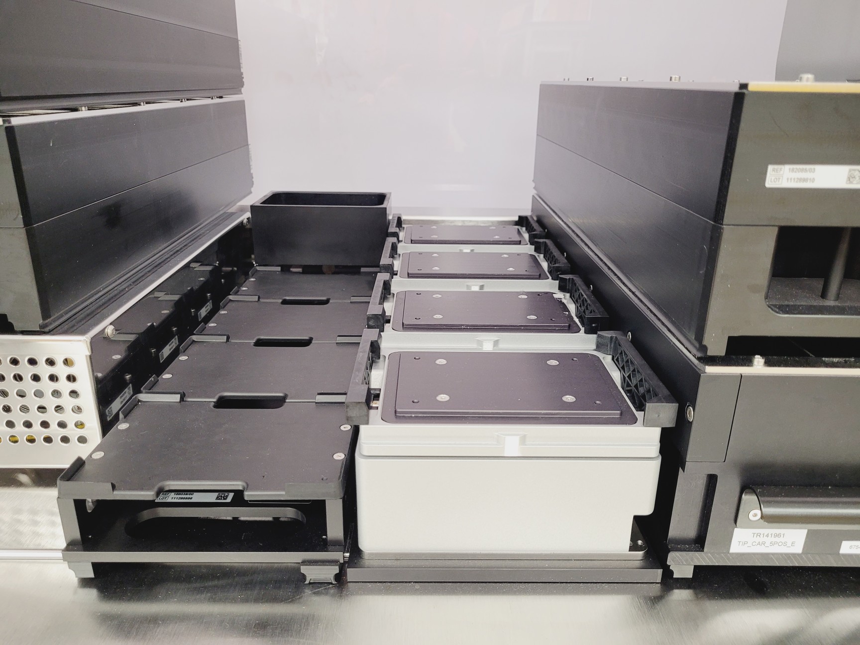 Image of Hamilton Microlab STAR Liquid Handler SPAN-8 96-Well Dispensing Head Lab
