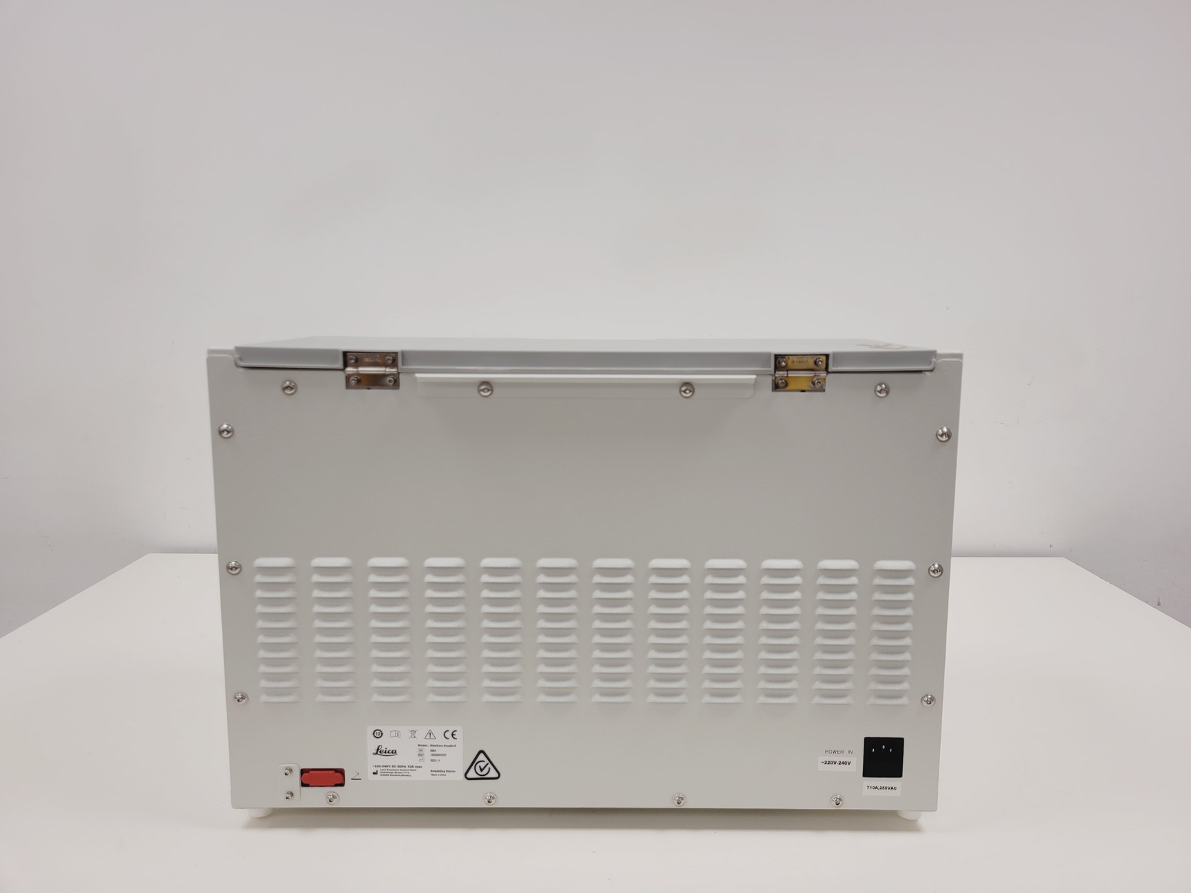 Image of Leica HistoCore PEARL Tissue Processor With HistoCore Arcadia H & C Lab (2022)