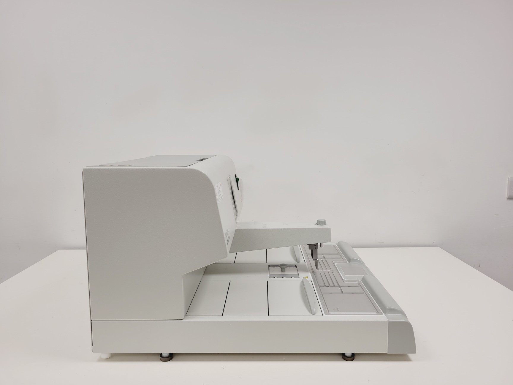 Image of Leica HistoCore PEARL Tissue Processor With HistoCore Arcadia H & C Lab (2022)