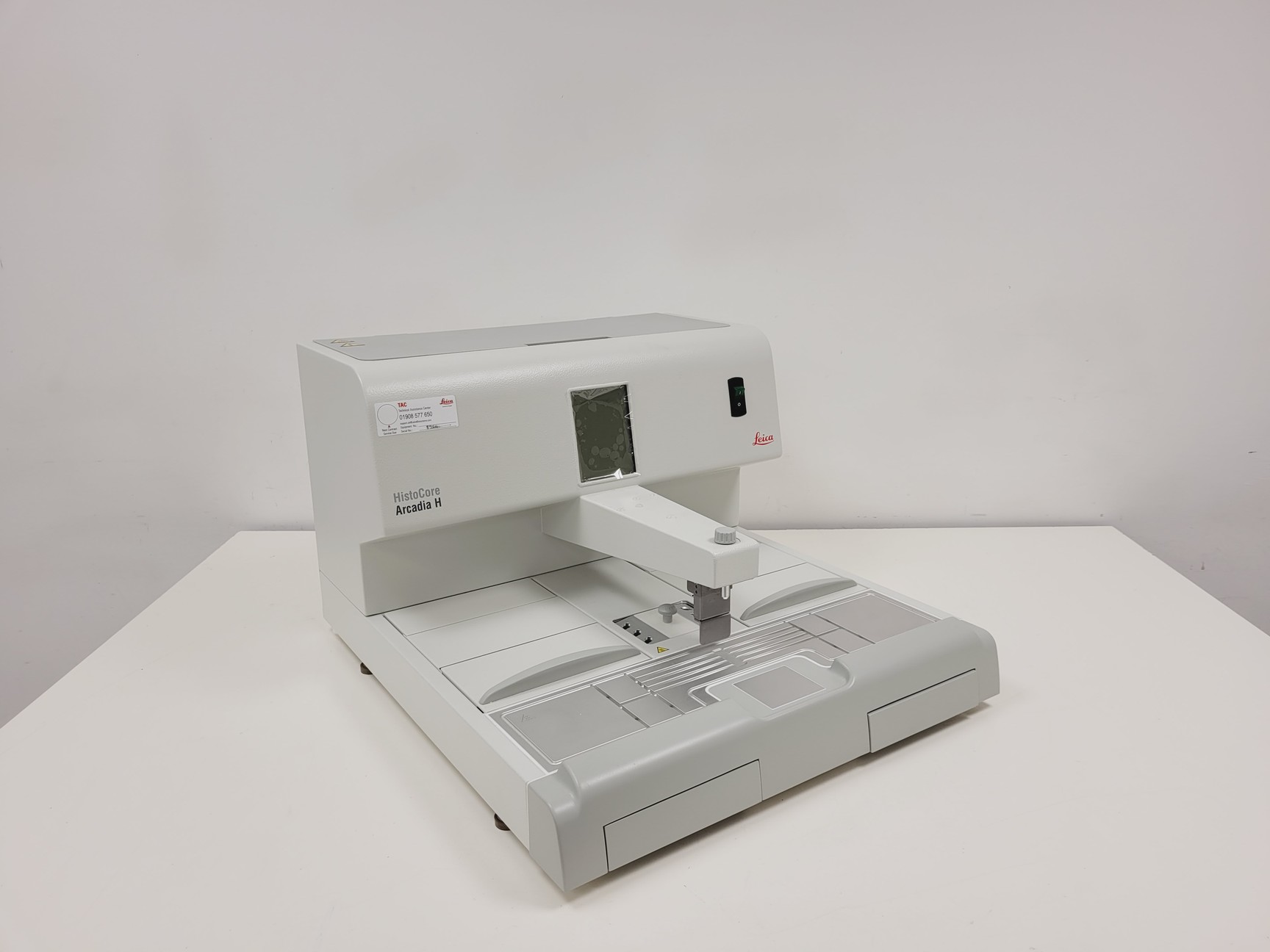 Image of Leica HistoCore PEARL Tissue Processor With HistoCore Arcadia H & C Lab (2022)