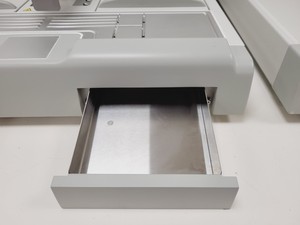 Thumbnail image of Leica HistoCore PEARL Tissue Processor With HistoCore Arcadia H & C Lab