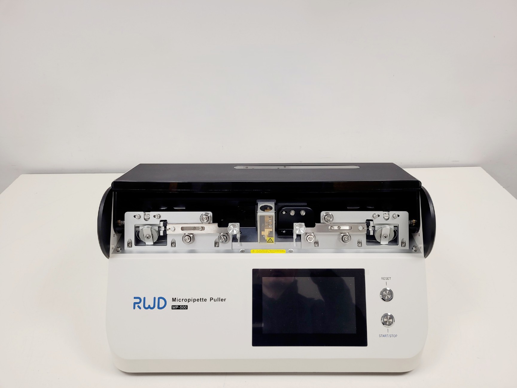 Image of RWD Micropipette Puller MP-500 Lab