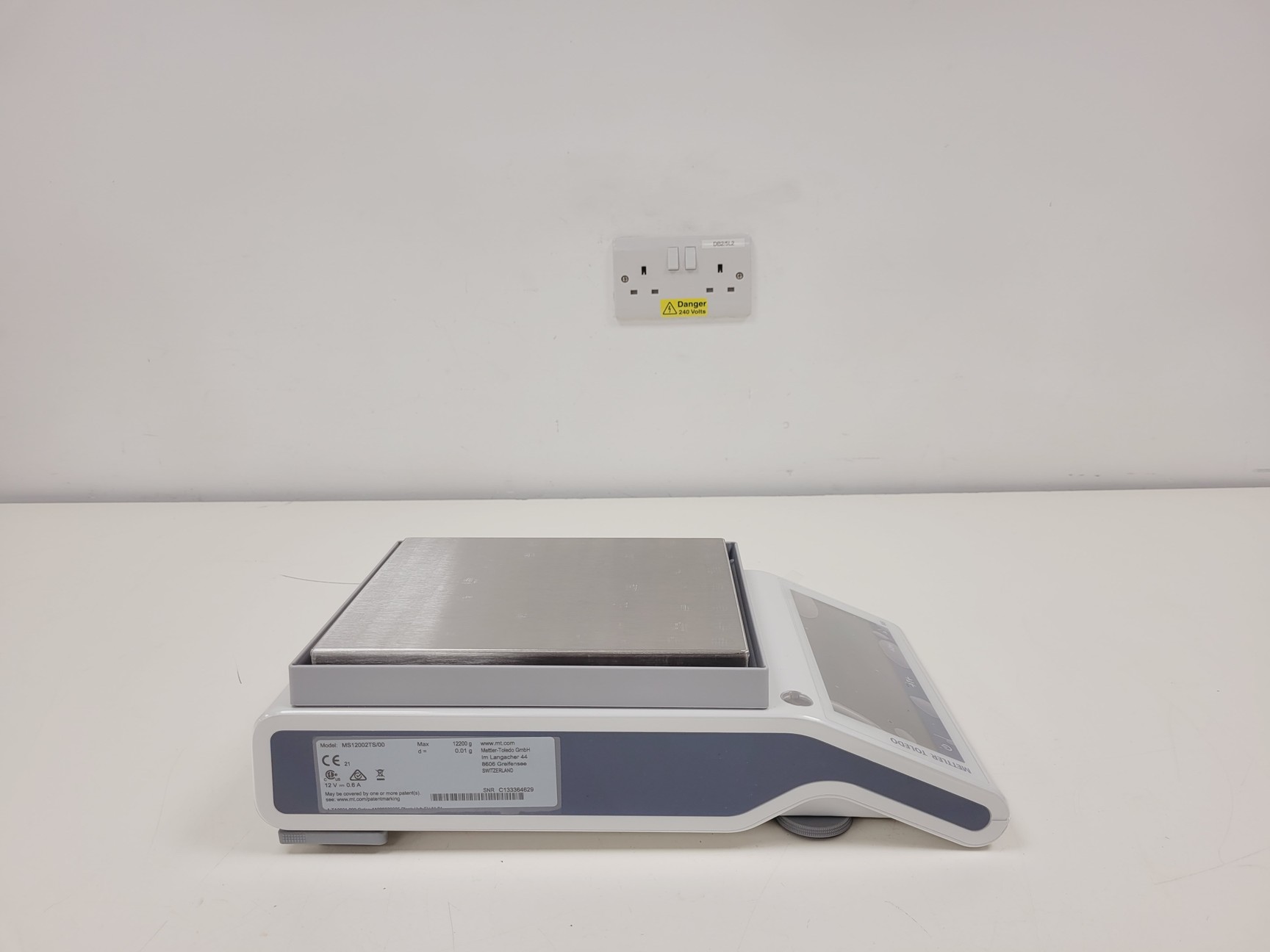 Image of Mettler Toledo MS12002TS/00 Precision Balance Lab