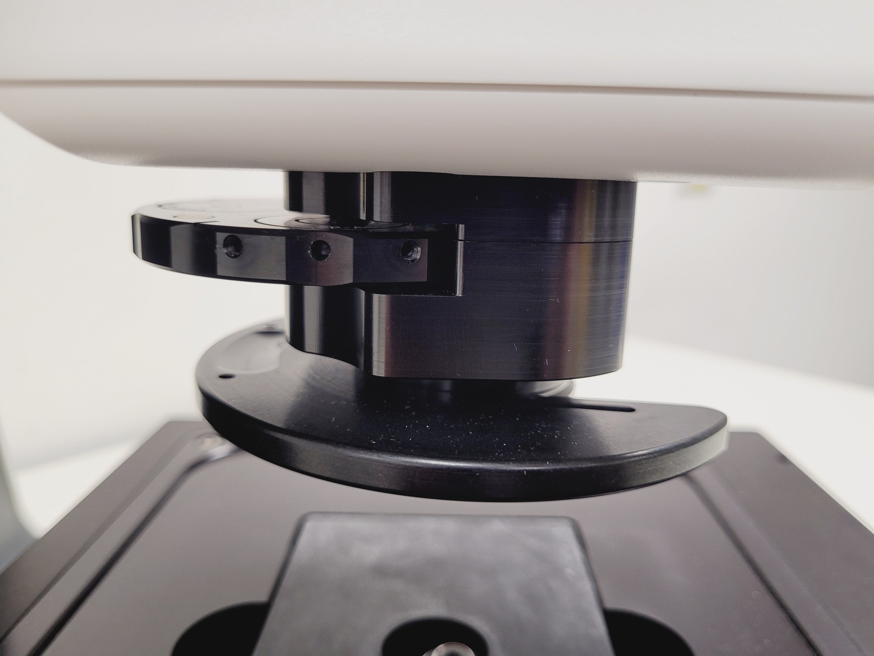 Image of Invitrogen By Thermo Fisher Scientific EVOS M5000 Imaging System Lab