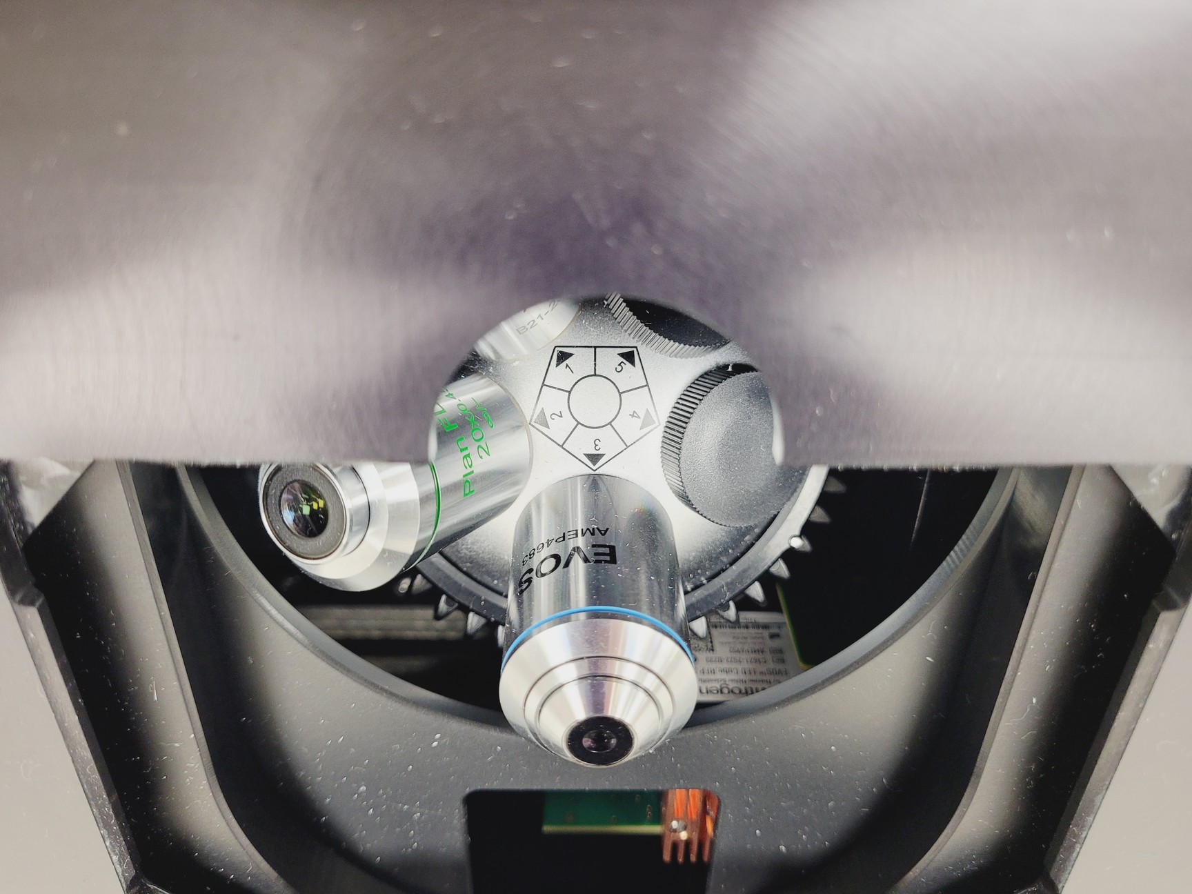 Image of Invitrogen By Thermo Fisher Scientific EVOS M5000 Imaging System Lab