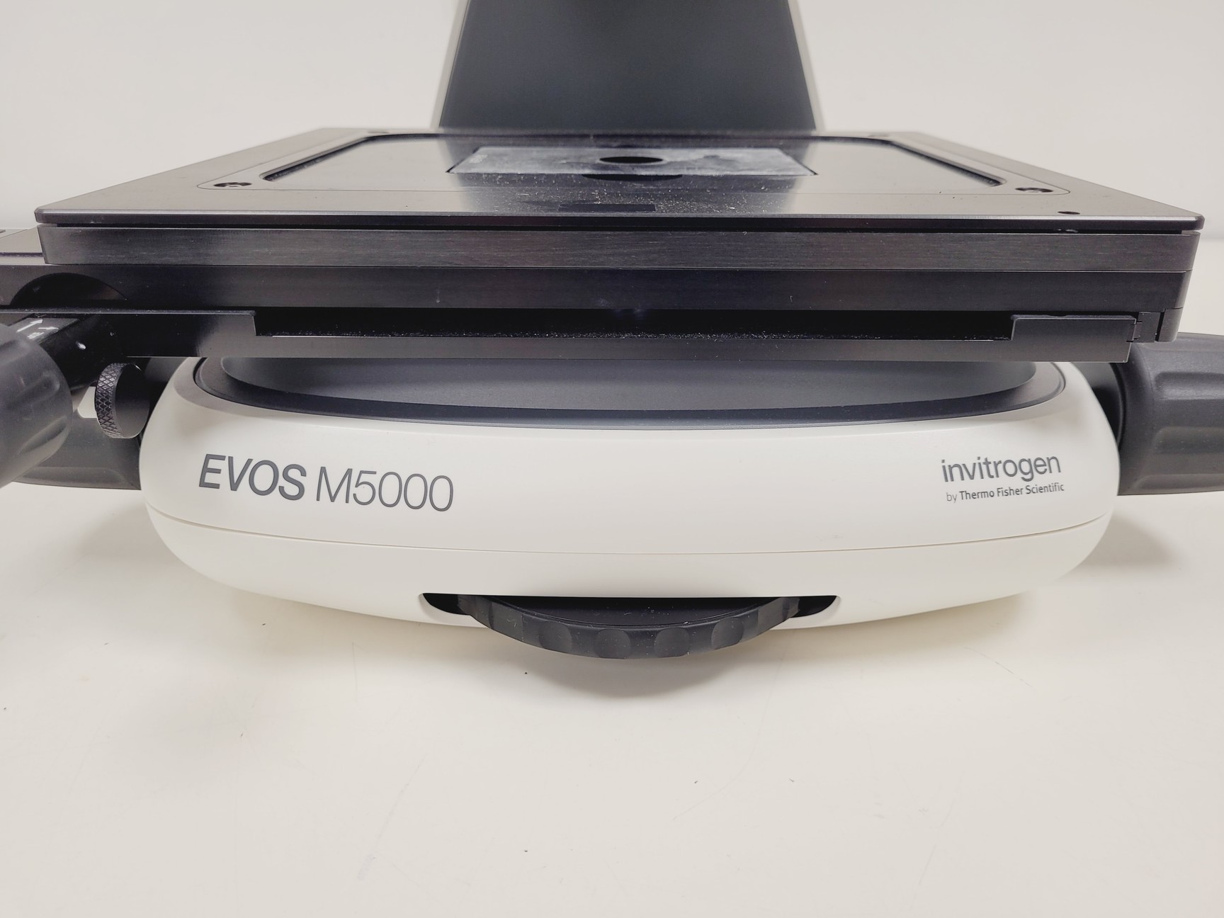 Image of Invitrogen By Thermo Fisher Scientific EVOS M5000 Imaging System Lab
