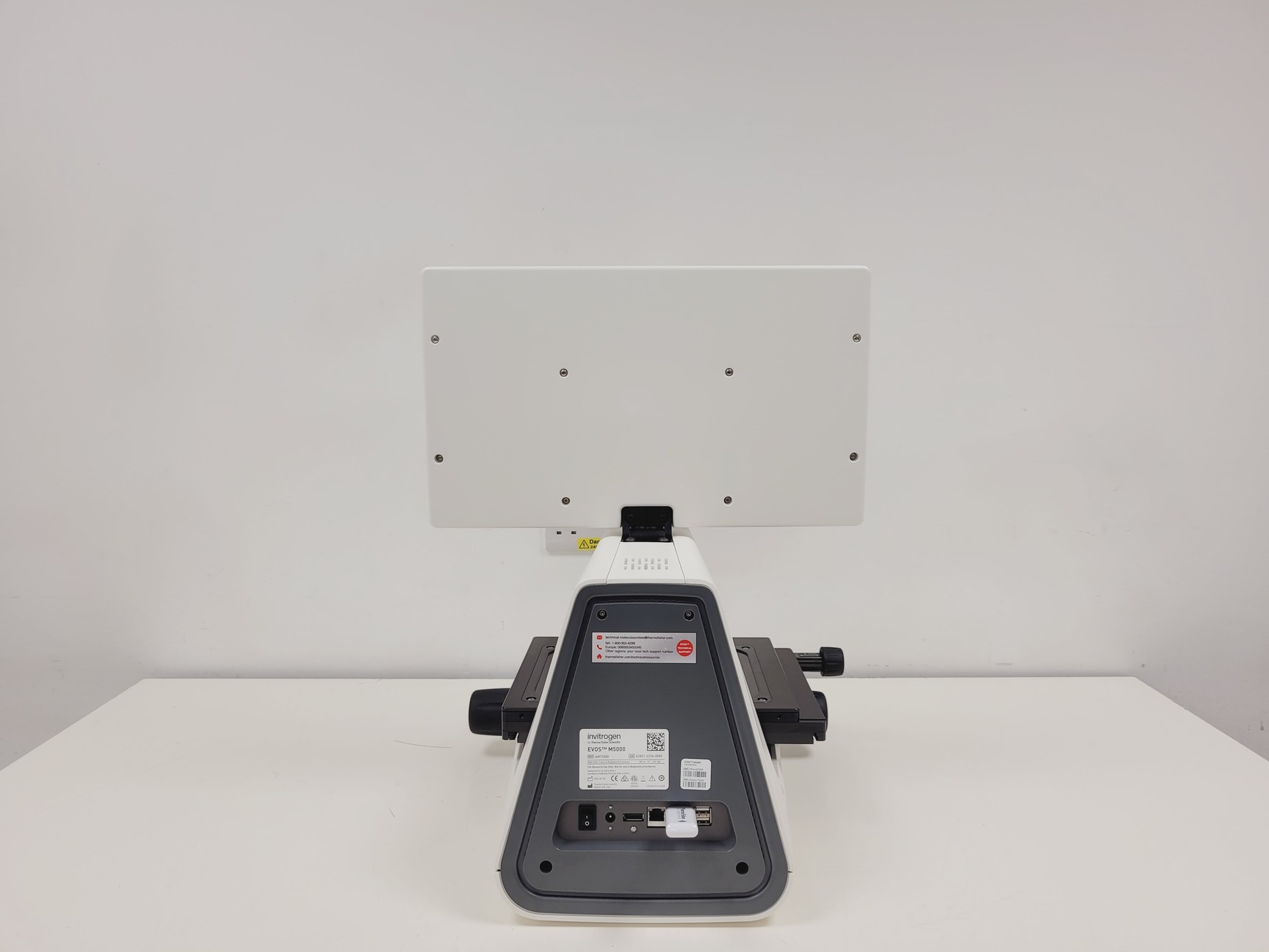 Image of Invitrogen By Thermo Fisher Scientific EVOS M5000 Imaging System Lab