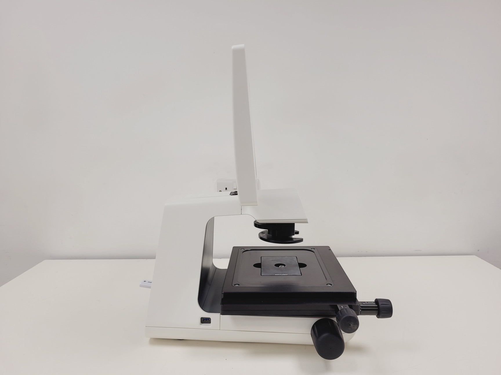 Image of Invitrogen By Thermo Fisher Scientific EVOS M5000 Imaging System Lab