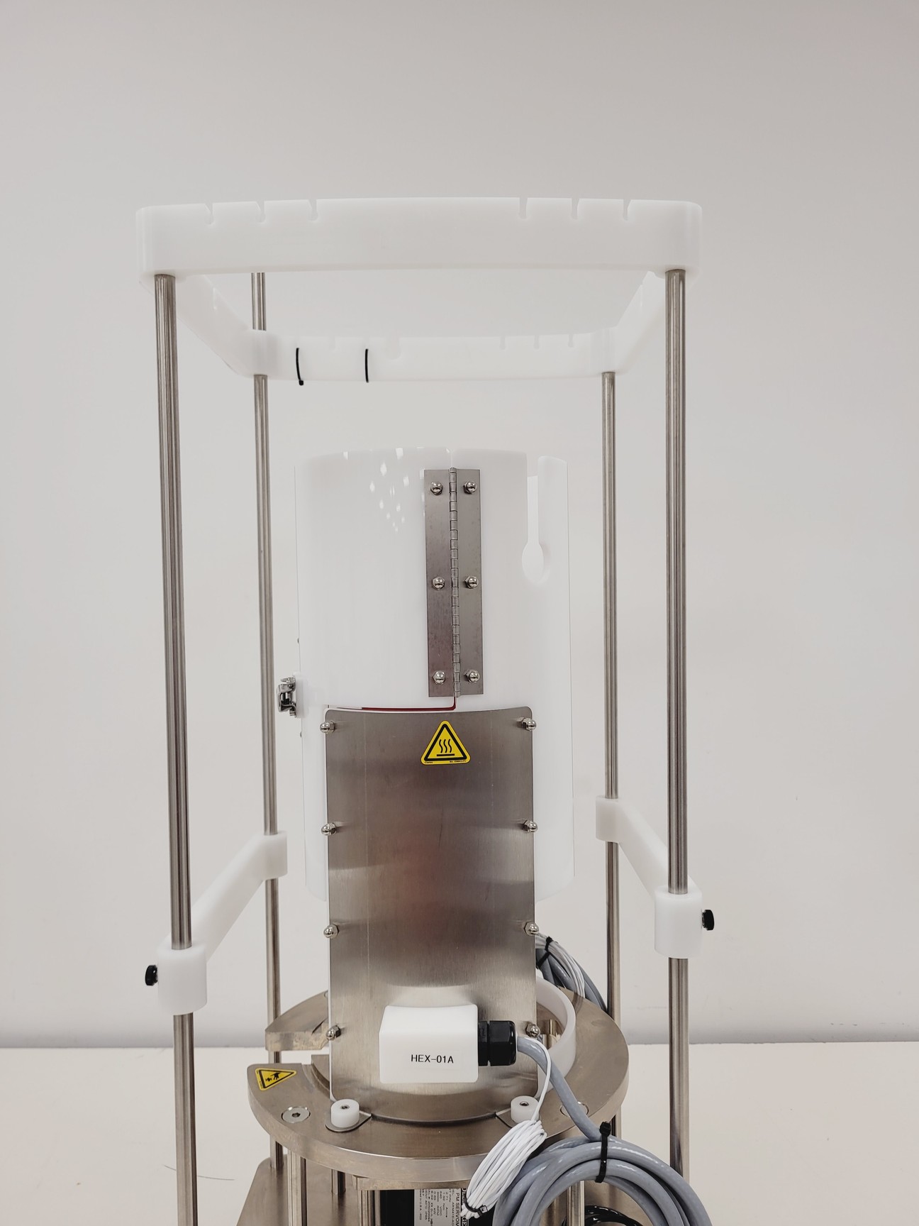 Image of Cytiva Xcellerex XDR-10 MASTER MAX Benchtop Bioreactor System Lab