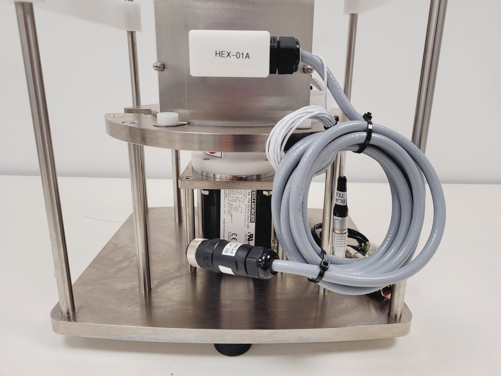 Image of Cytiva Xcellerex XDR-10 MASTER MAX Benchtop Bioreactor System Lab