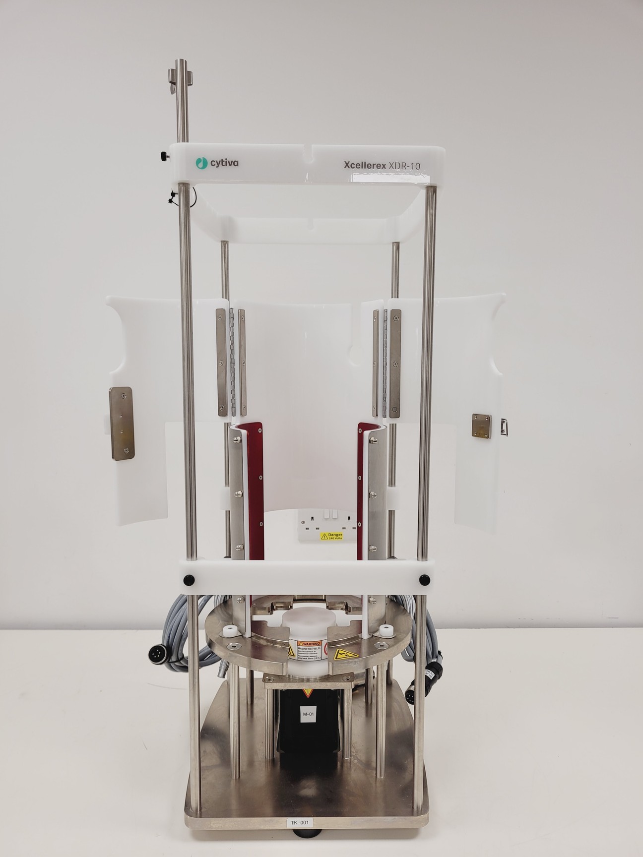 Image of Cytiva Xcellerex XDR-10 MASTER MAX Benchtop Bioreactor System Lab