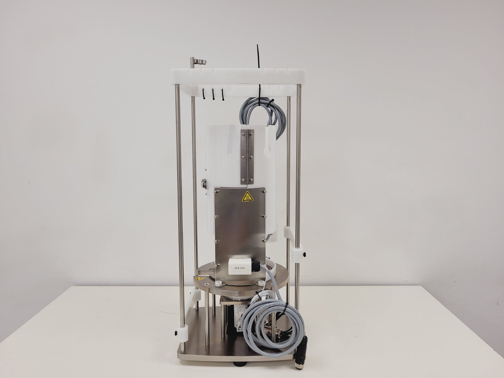 Image of Cytiva Xcellerex XDR-10 SLAVE MAX Benchtop Bioreactor System