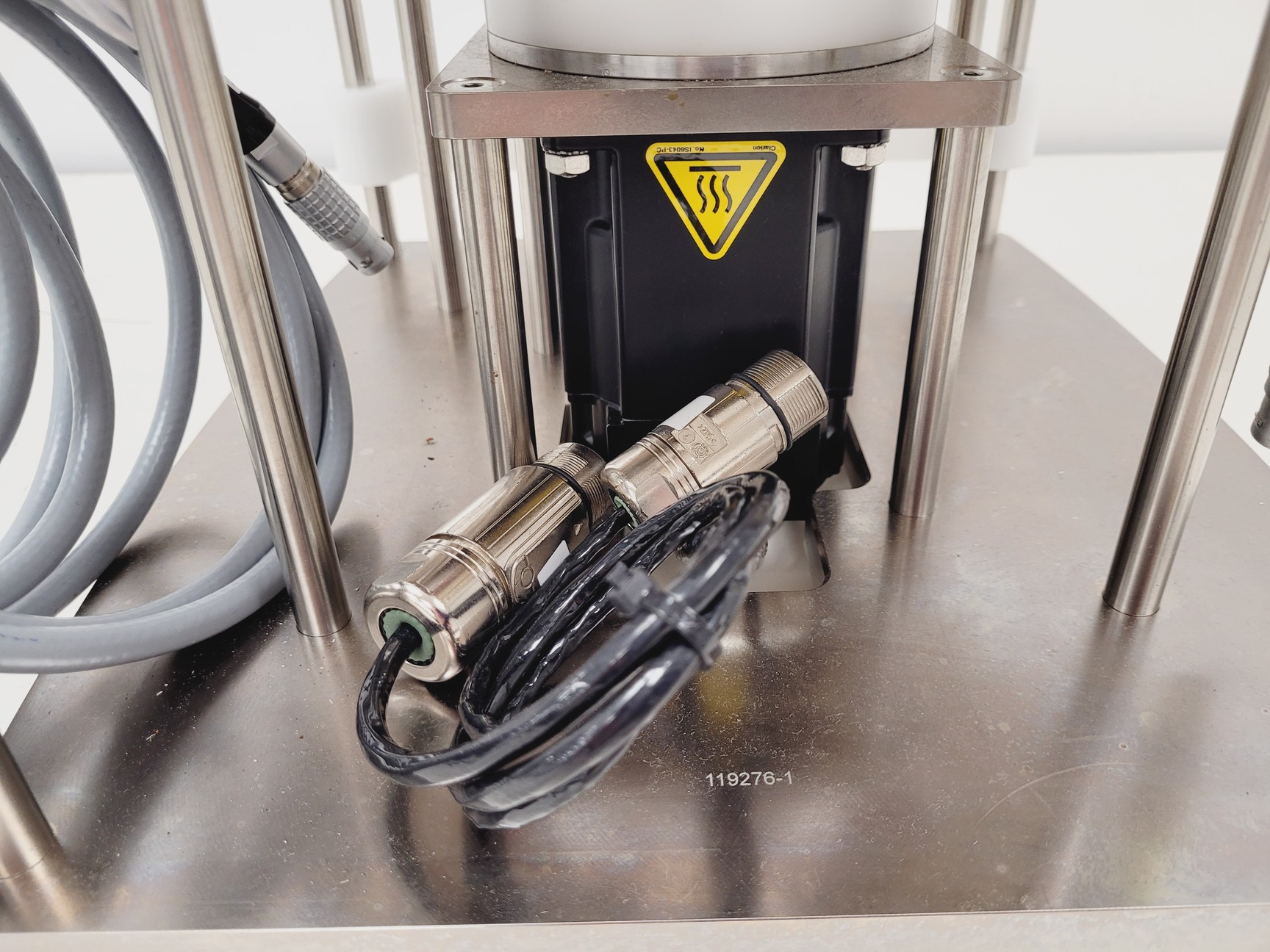 Image of Cytiva Xcellerex XDR-10 SLAVE MAX Benchtop Bioreactor System