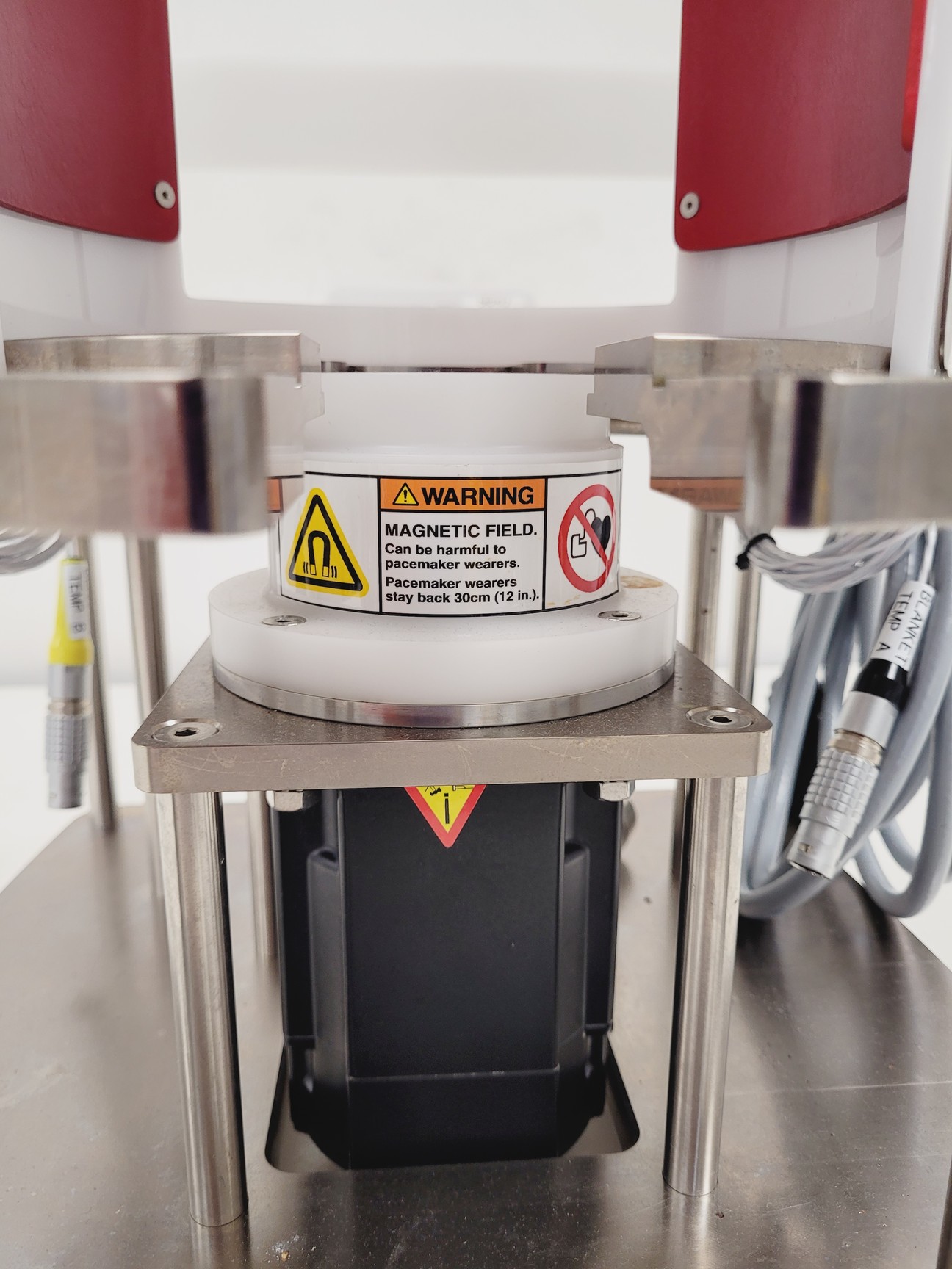 Image of Cytiva Xcellerex XDR-10 SLAVE MAX Benchtop Bioreactor System