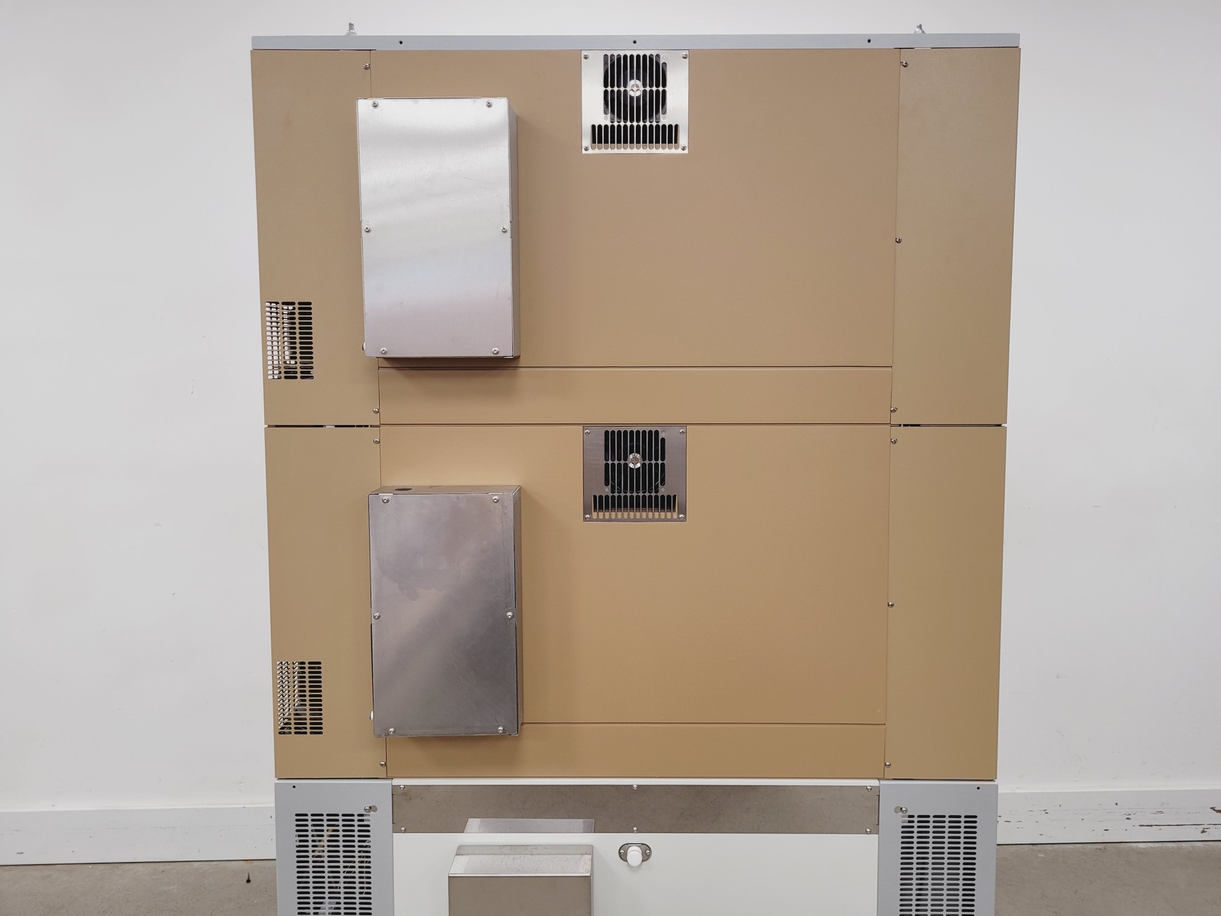 Image of Infors HT Multitron/Pro Triple Stack Shaking Co2 Incubators w/ Humidity Lab