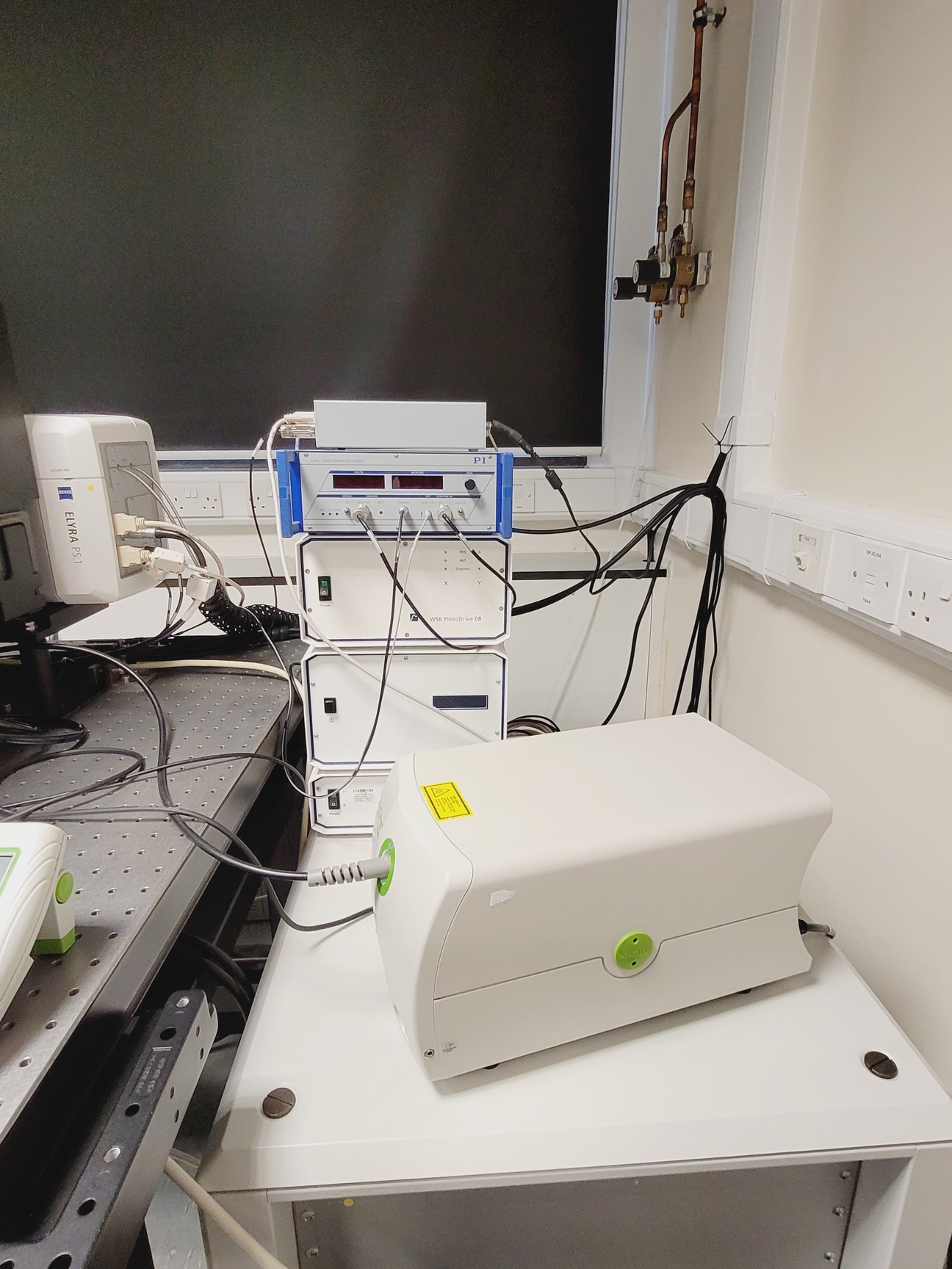Image of Zeiss LSM710 Confocal with Elyra PS.1 Superresolution Microscope