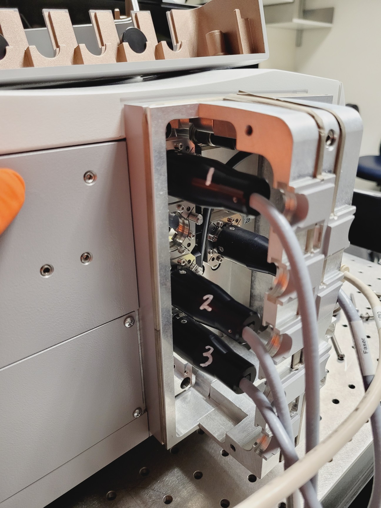 Image of Zeiss LSM710 Confocal with Elyra PS.1 Superresolution Microscope