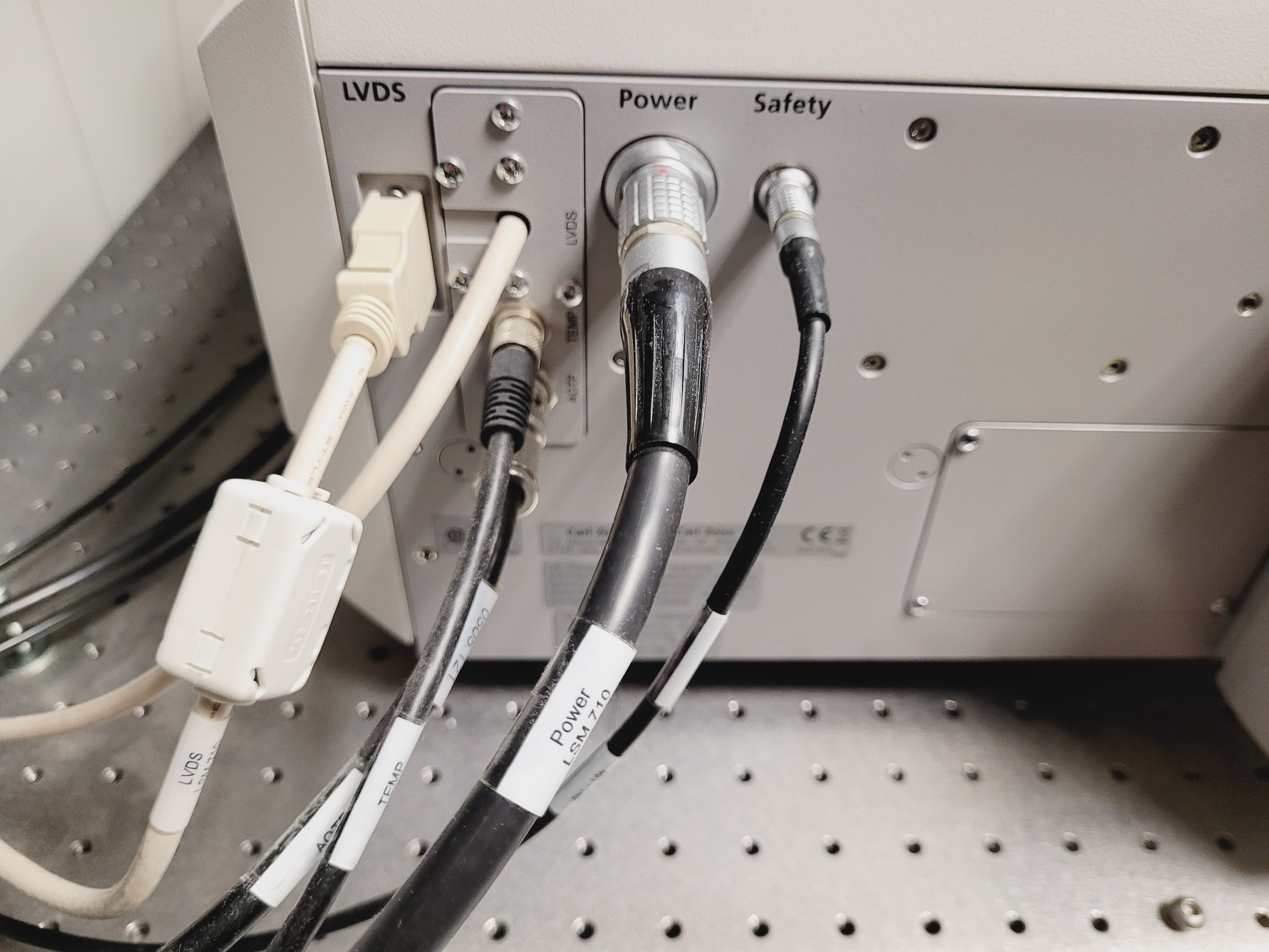 Image of Zeiss LSM710 Confocal with Elyra PS.1 Superresolution Microscope