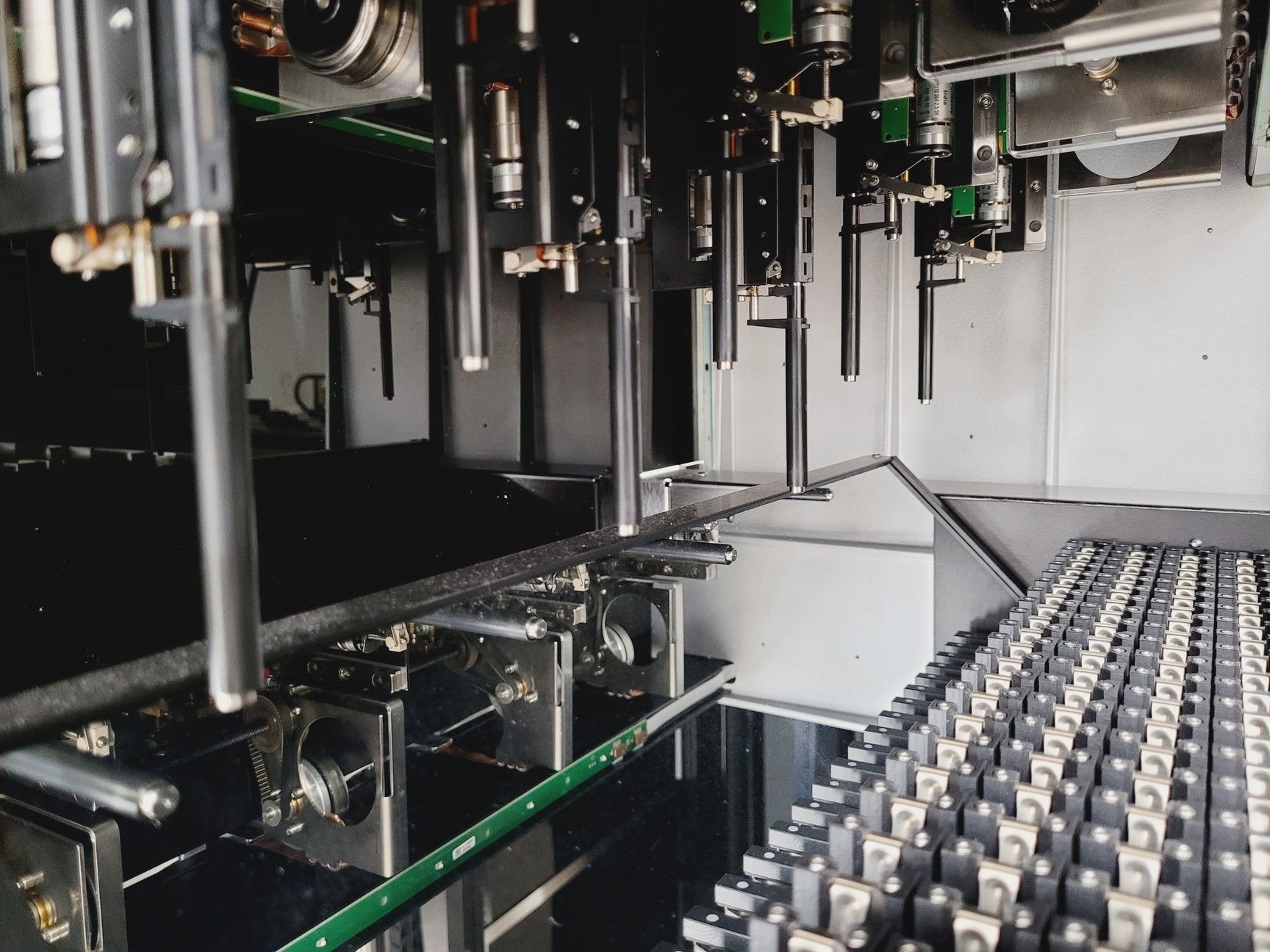 Image of Hamilton Microlab Star Liquid Handling Robot