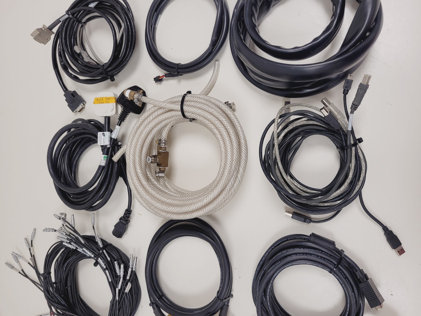 Image of Beckman Coulter MoFlo Laser Cytomation System w/ MSC Class II Safety Cabinet S/R