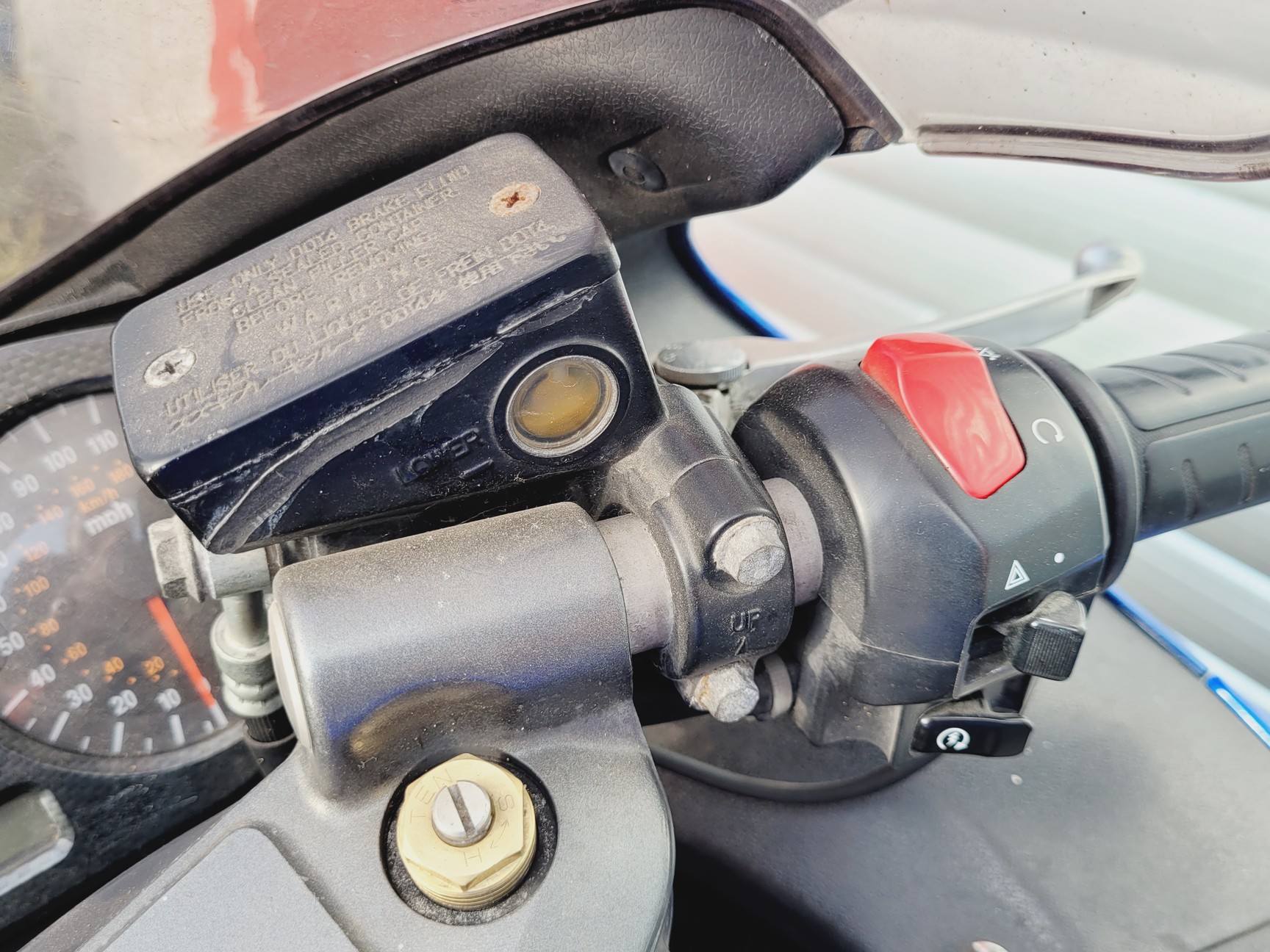 Image of Suzuki Hayabusa GSX1300R GEN1 2005