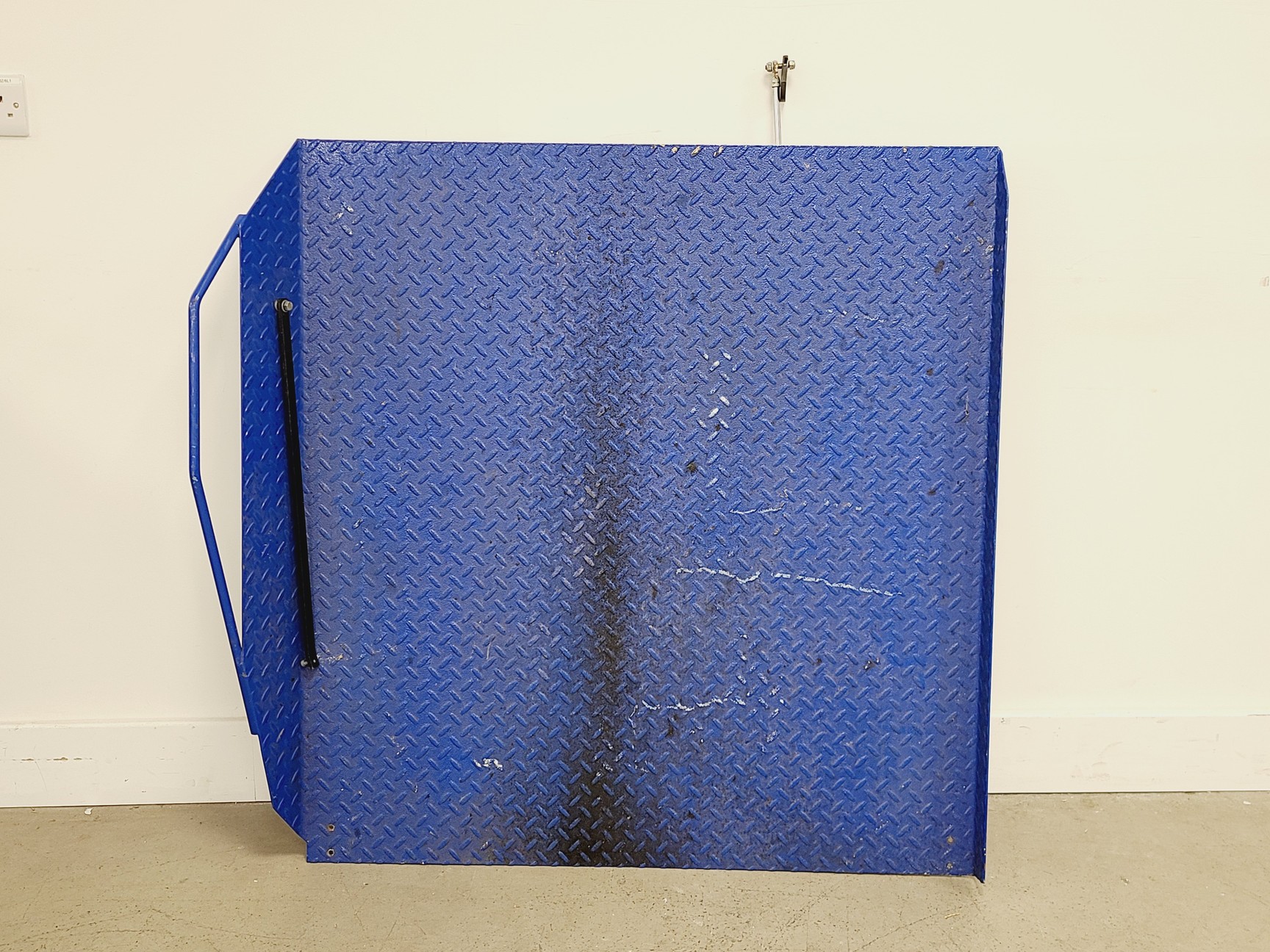 Image of ProBike Fuchs BEI261 Bike Dyno w/ Eddy Current Brake, Ramp & Hydrovane Pump