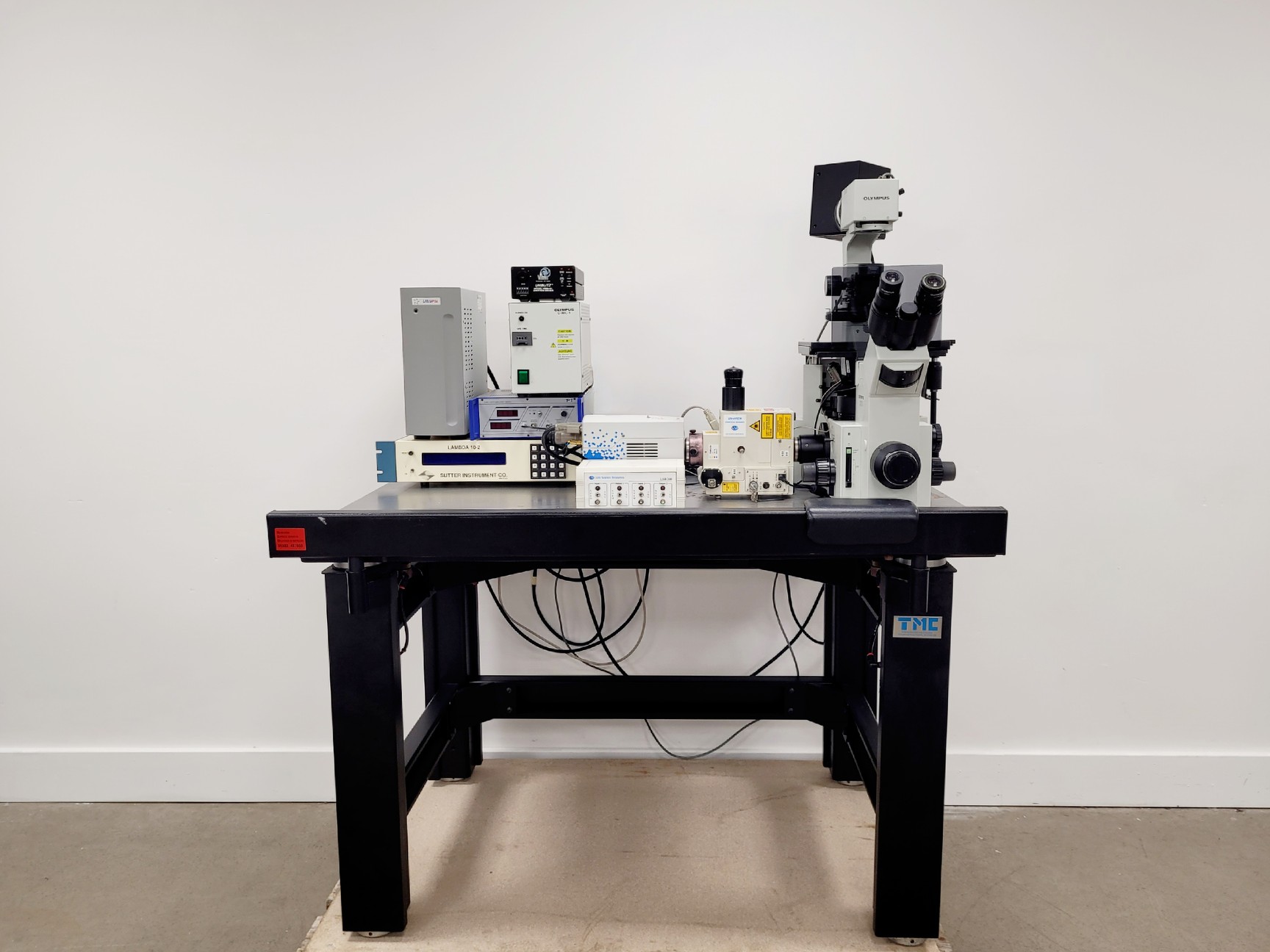 Image of Olympus IX-70 Inverted Confocal Microscope System with LSR UltraVIEW Scanner Lab