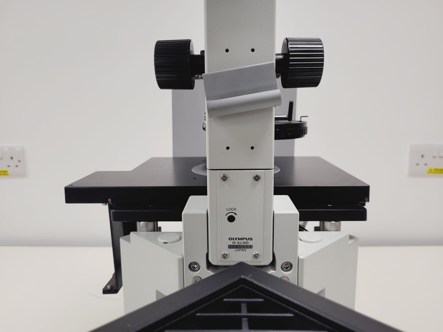 Image of Olympus IX-70 Inverted Confocal Microscope System with LSR UltraVIEW Scanner Lab