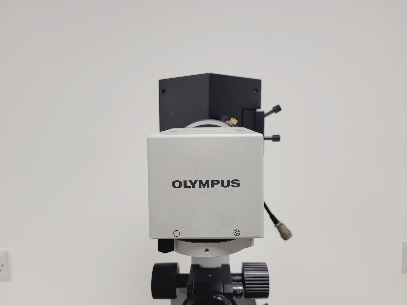 Image of Olympus IX-70 Inverted Confocal Microscope System with LSR UltraVIEW Scanner Lab