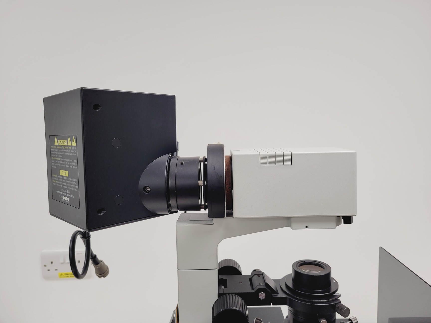 Image of Olympus IX-70 Inverted Confocal Microscope System with LSR UltraVIEW Scanner Lab
