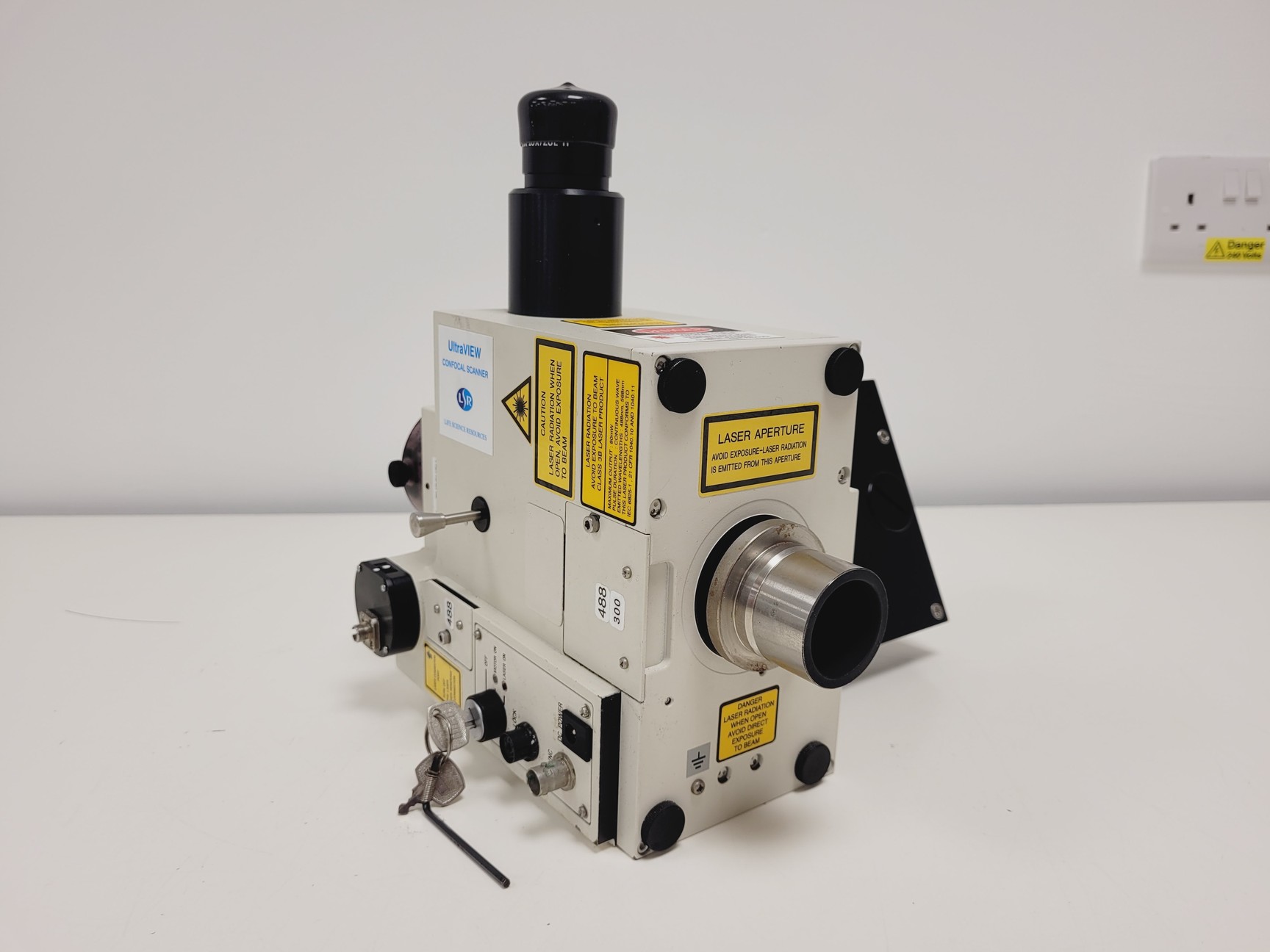 Image of Olympus IX-70 Inverted Confocal Microscope System with LSR UltraVIEW Scanner Lab