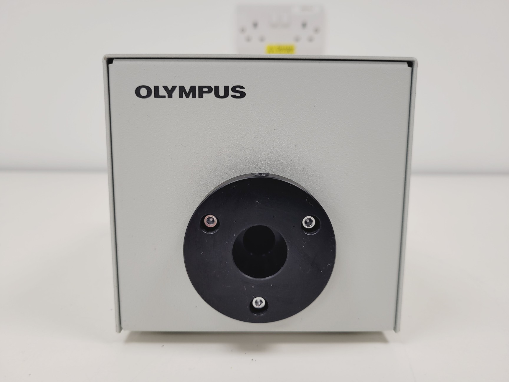 Image of Olympus IX-70/Fluoview FV-500 Confocal Microscope System