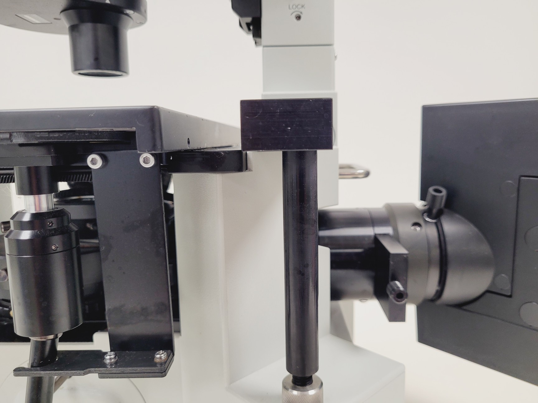 Image of Olympus IX-70/Fluoview FV-500 Confocal Microscope System