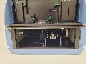 Thumbnail image of Thermo Scientific Varioskan Flash 3001 Microplate Reader System S/R Lab