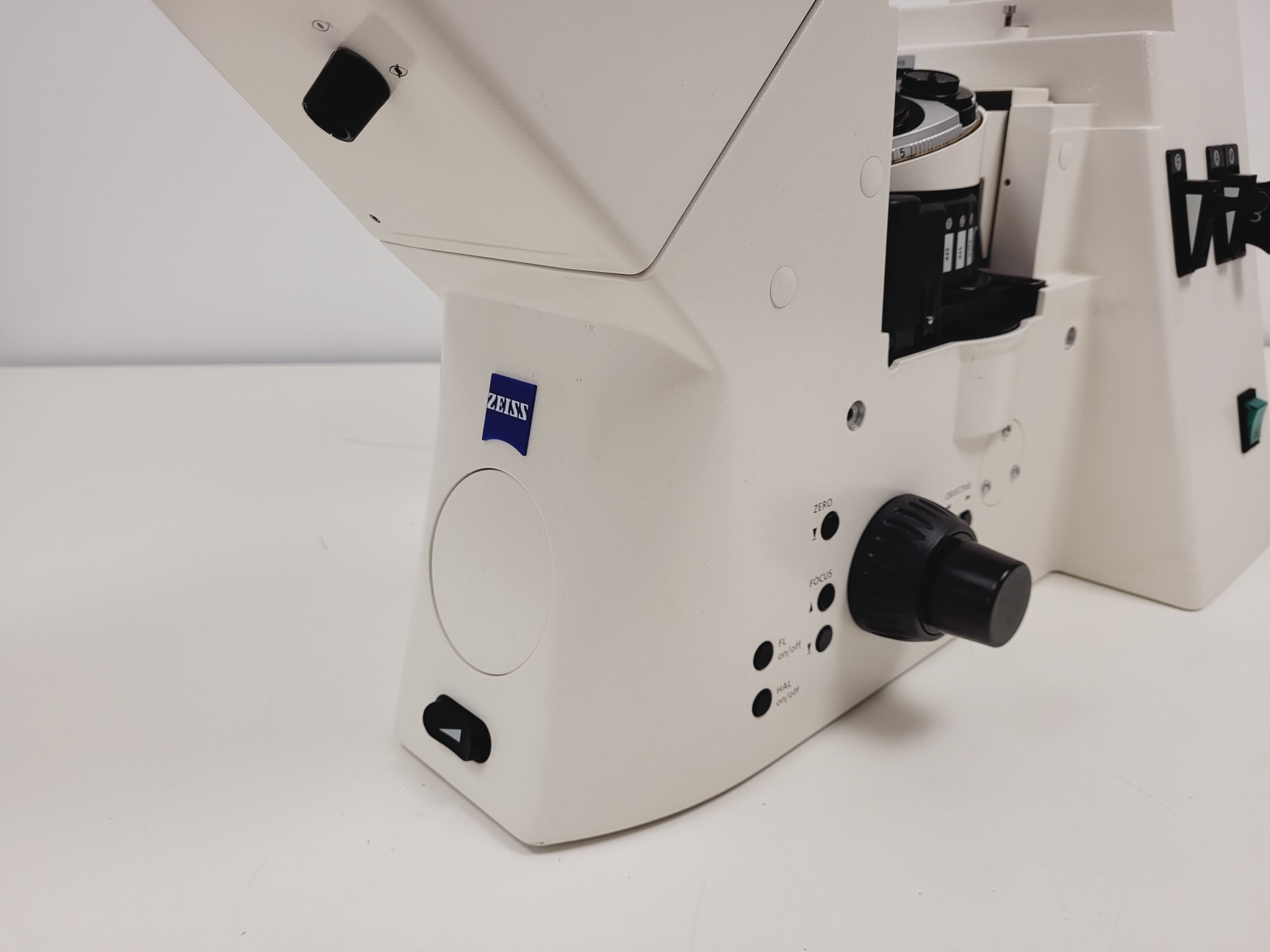 Image of Zeiss Axiovert 200M Microscope