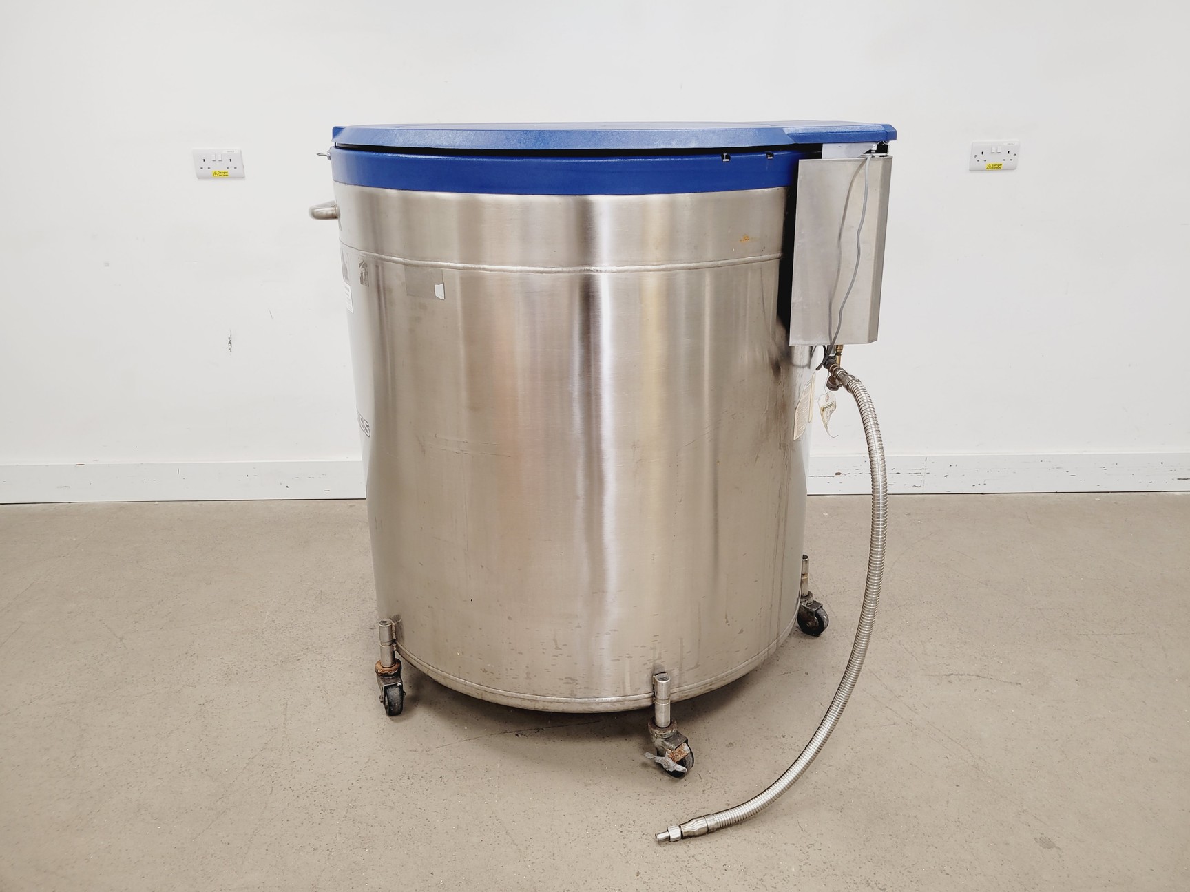 Image of Taylor-Wharton 38K K Series Liquid Nitrogen Storage Dewar lab