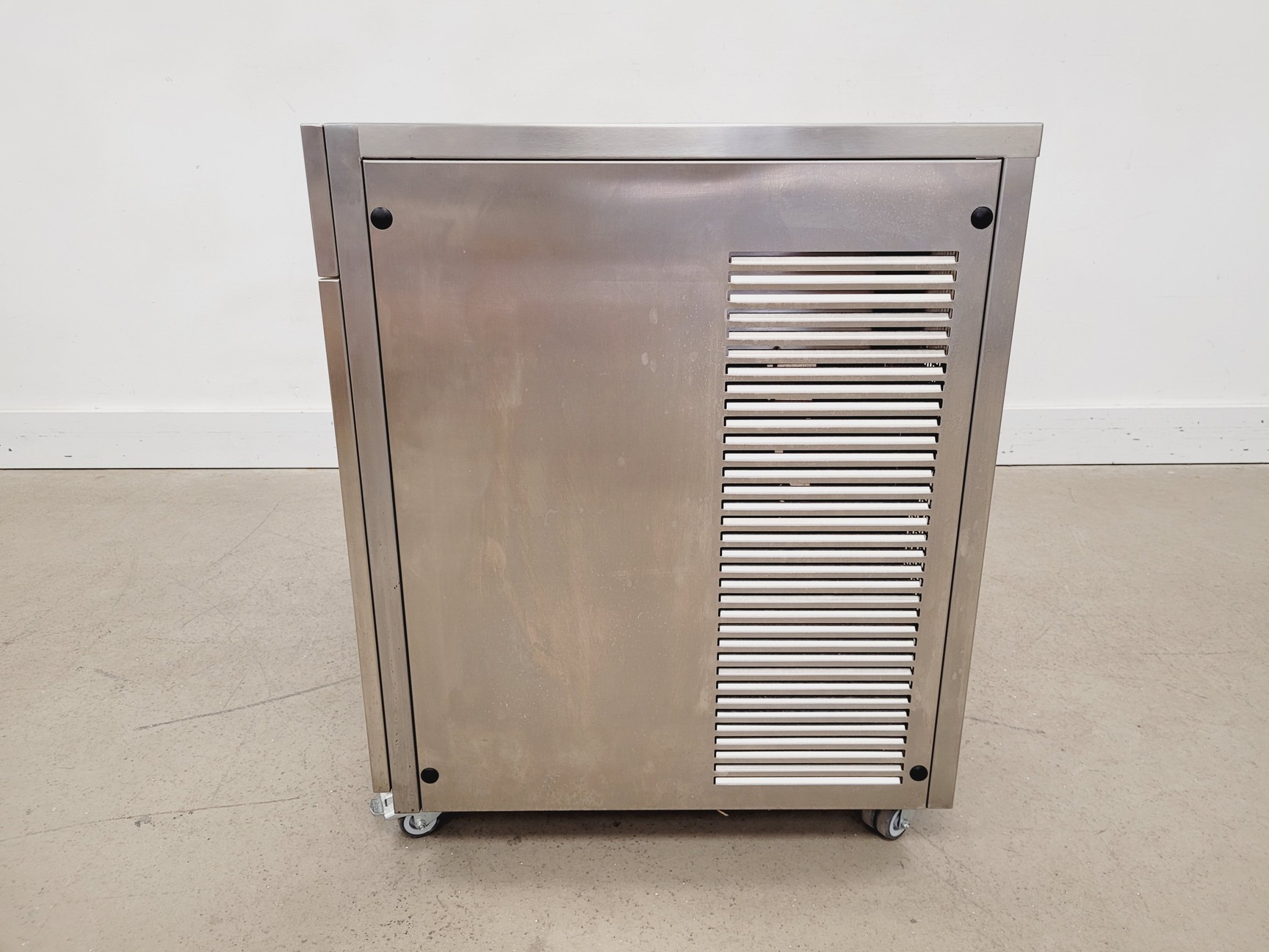 Image of Labcold Ultra-Low Temperature -80 Freezer LULT80100 - 2021