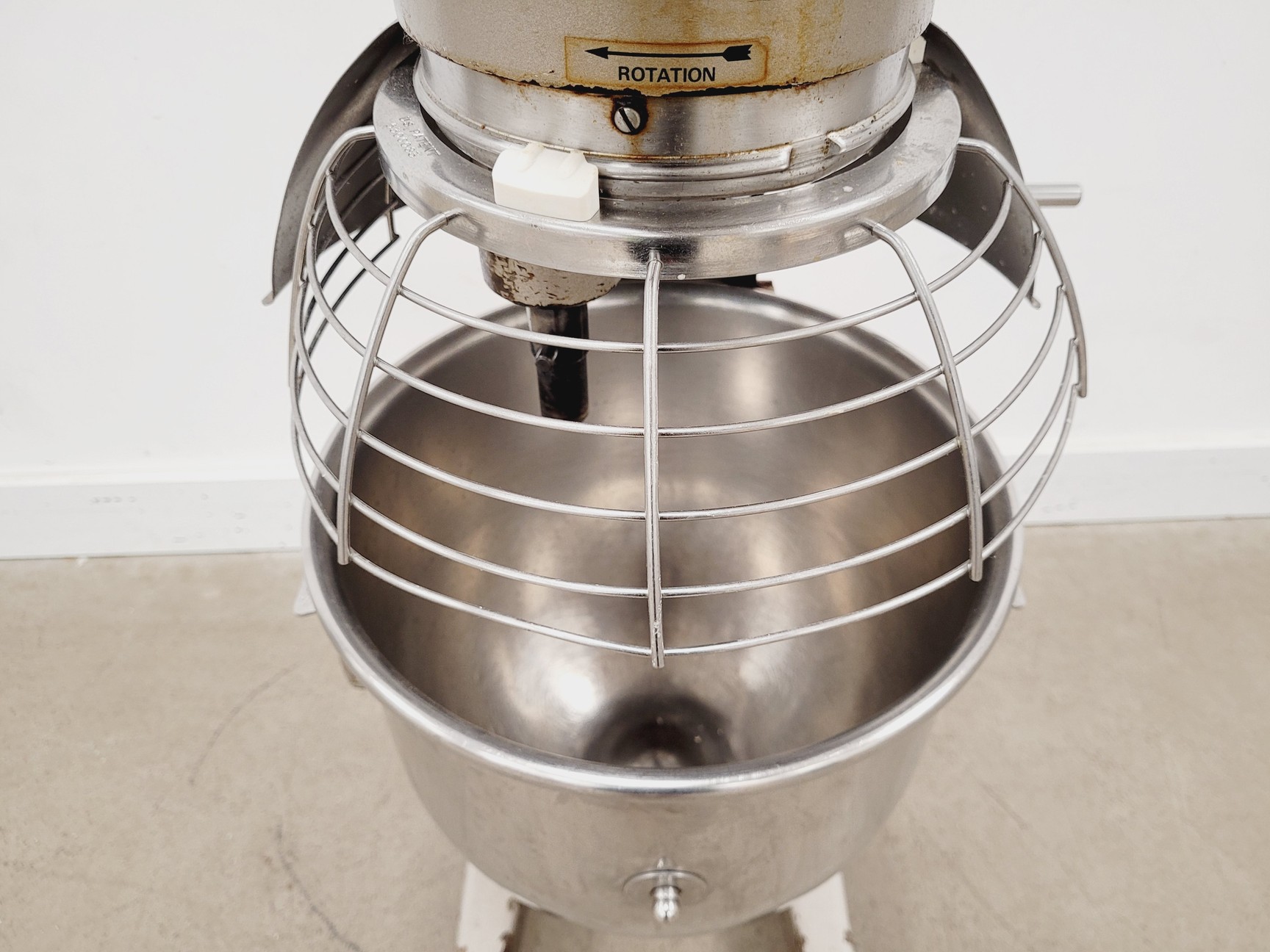 Image of Hobart A200N 20 Litre Standing Floor Model Mixer