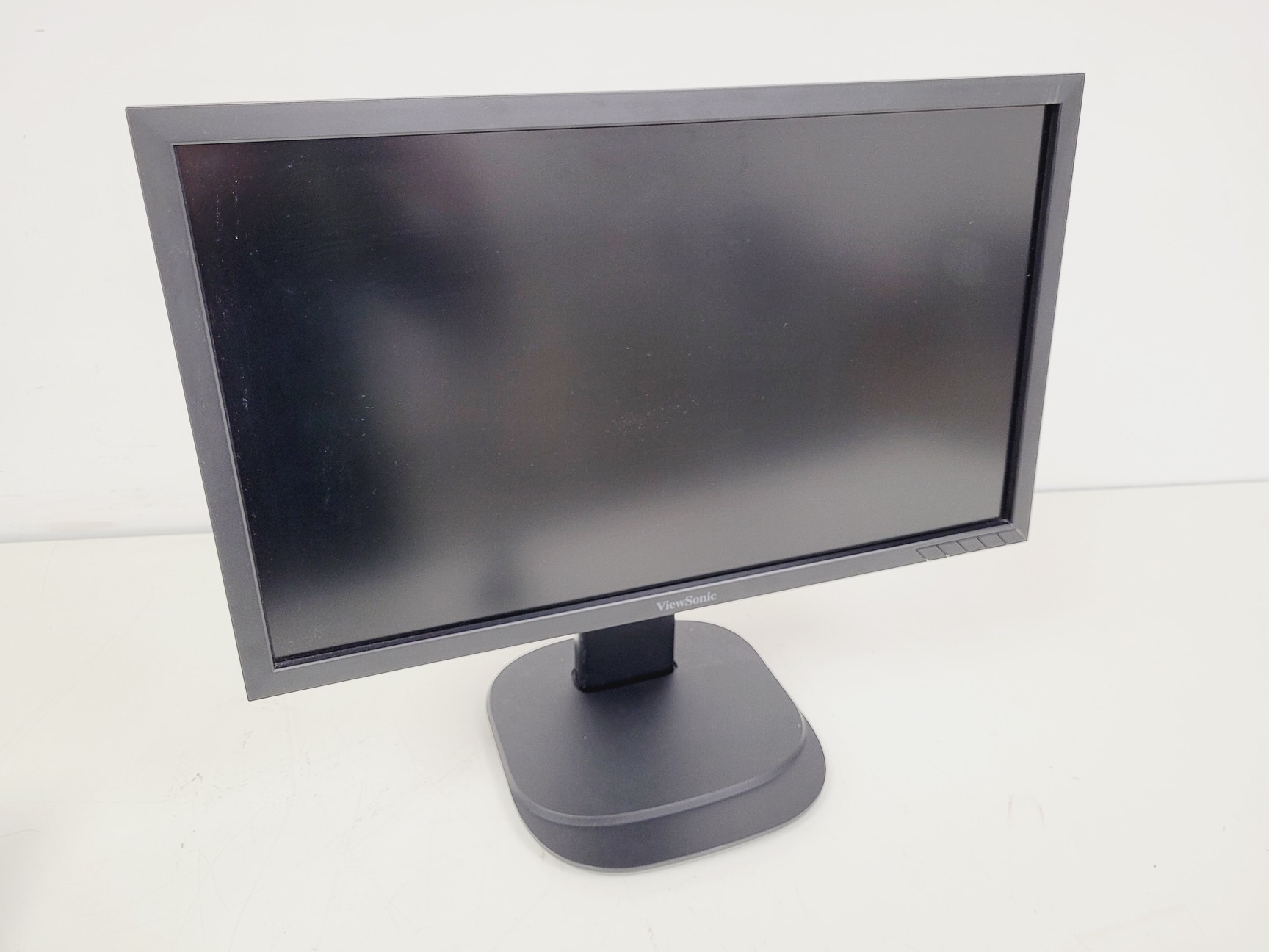 Image of Thermo Scientific Matrix PlateMate 2X3 System w/ PC & Software Lab