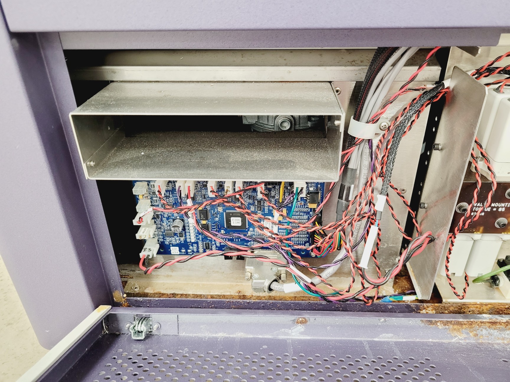 Image of BD FACSCanto II Flow Cytometer with Fluidics Cart - Spares/Repair