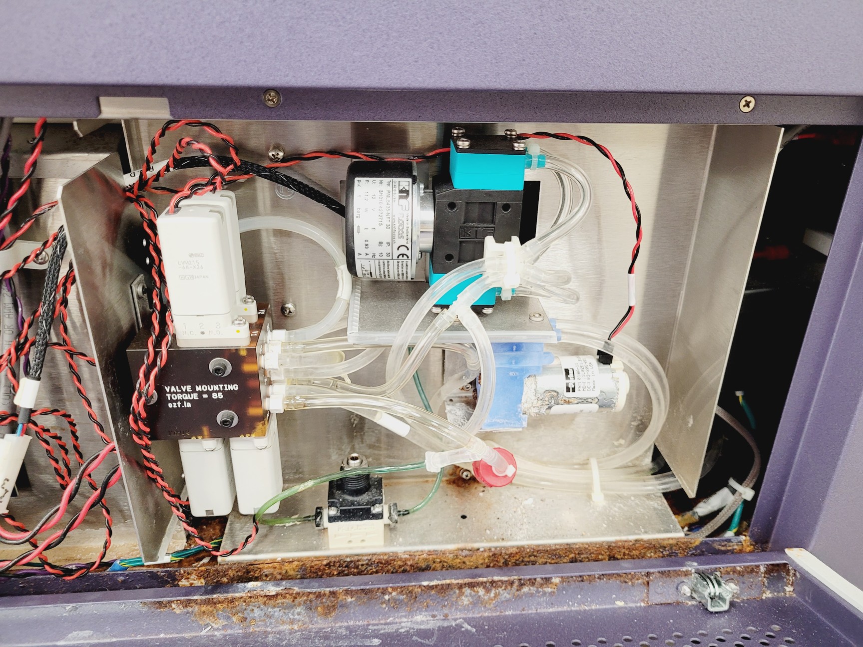 Image of BD FACSCanto II Flow Cytometer with Fluidics Cart - Spares/Repair