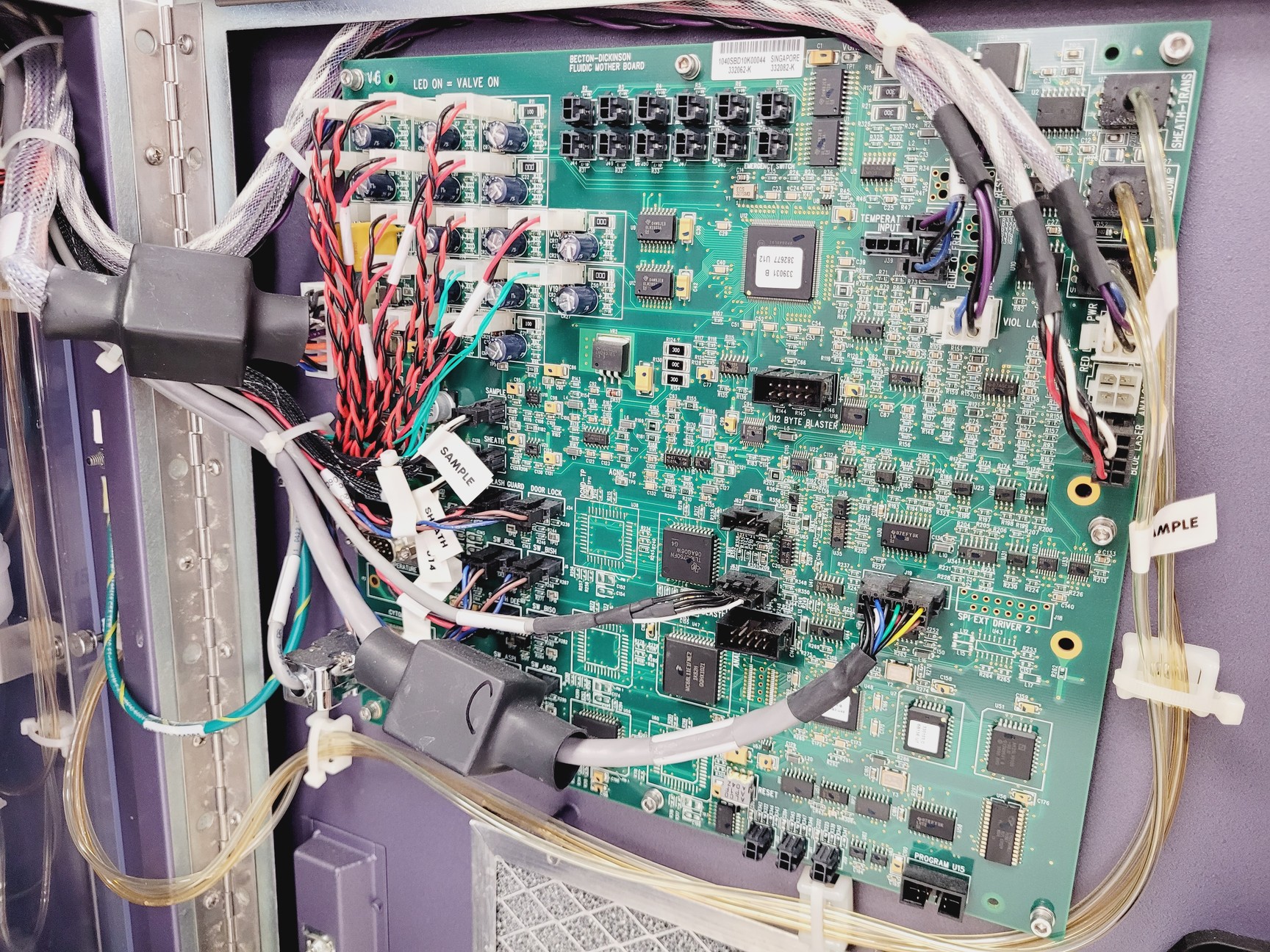 Image of BD FACSCanto II Flow Cytometer with Fluidics Cart - Spares/Repair 