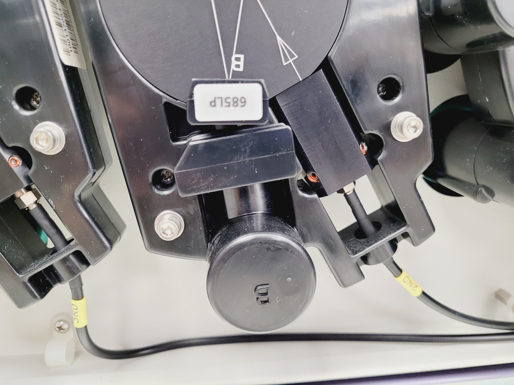 Image of BD FACSCanto II Flow Cytometer with Fluidics Cart - Spares/Repair