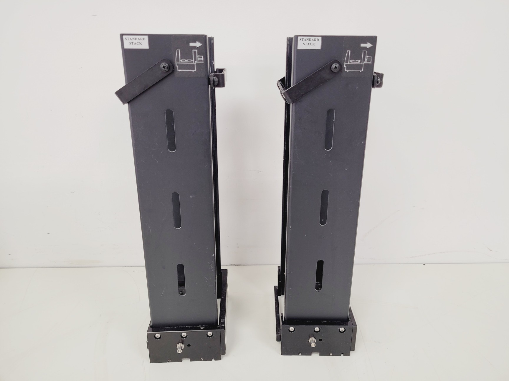 Image of BioTek 405 TS Microplate Washer w/ Biostack 3 Microplate Stacker & Vacuum Pump 2