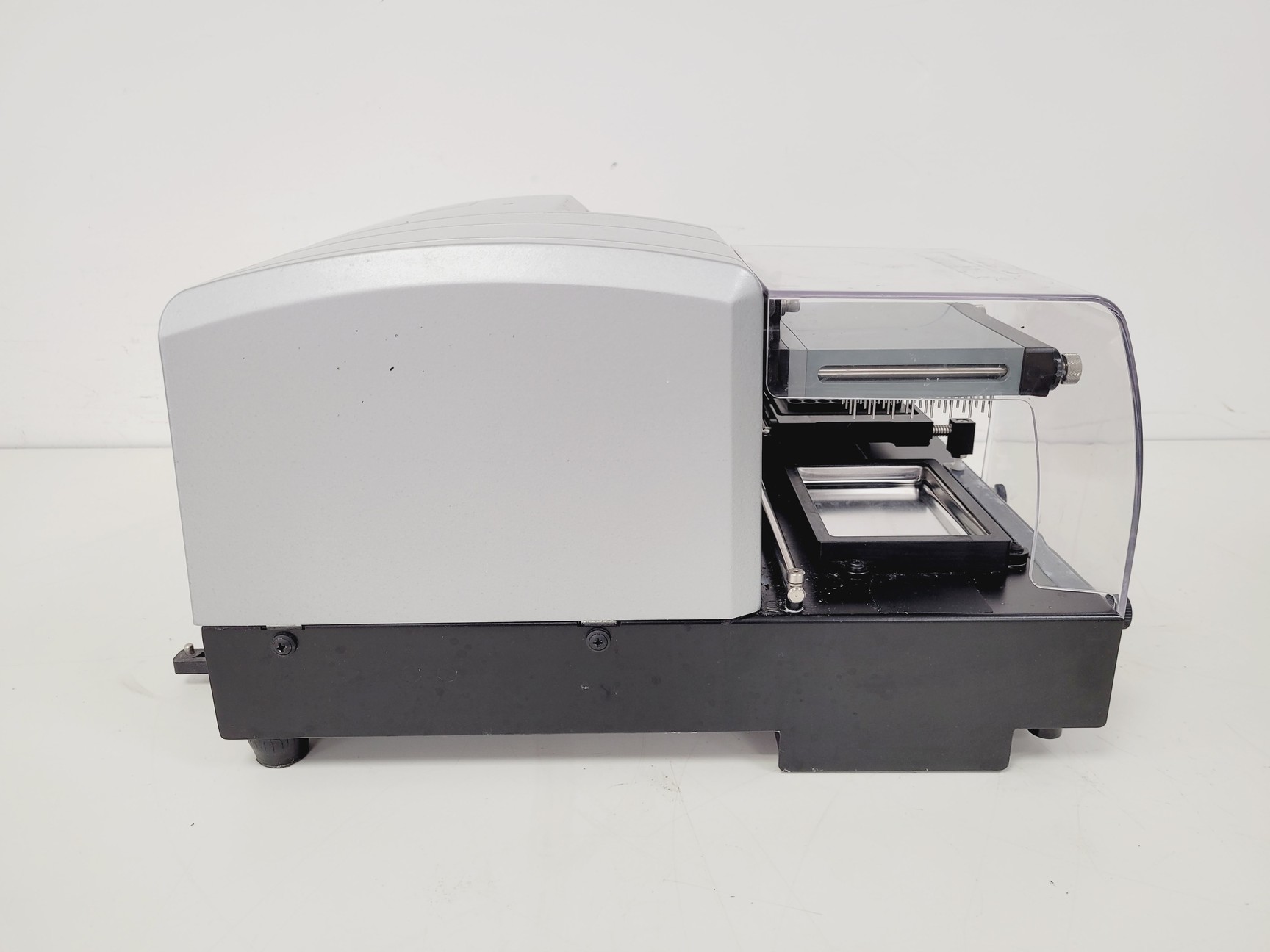 Image of BioTek 405 TS Microplate Washer w/ Biostack 3 Microplate Stacker & Vacuum Pump 2