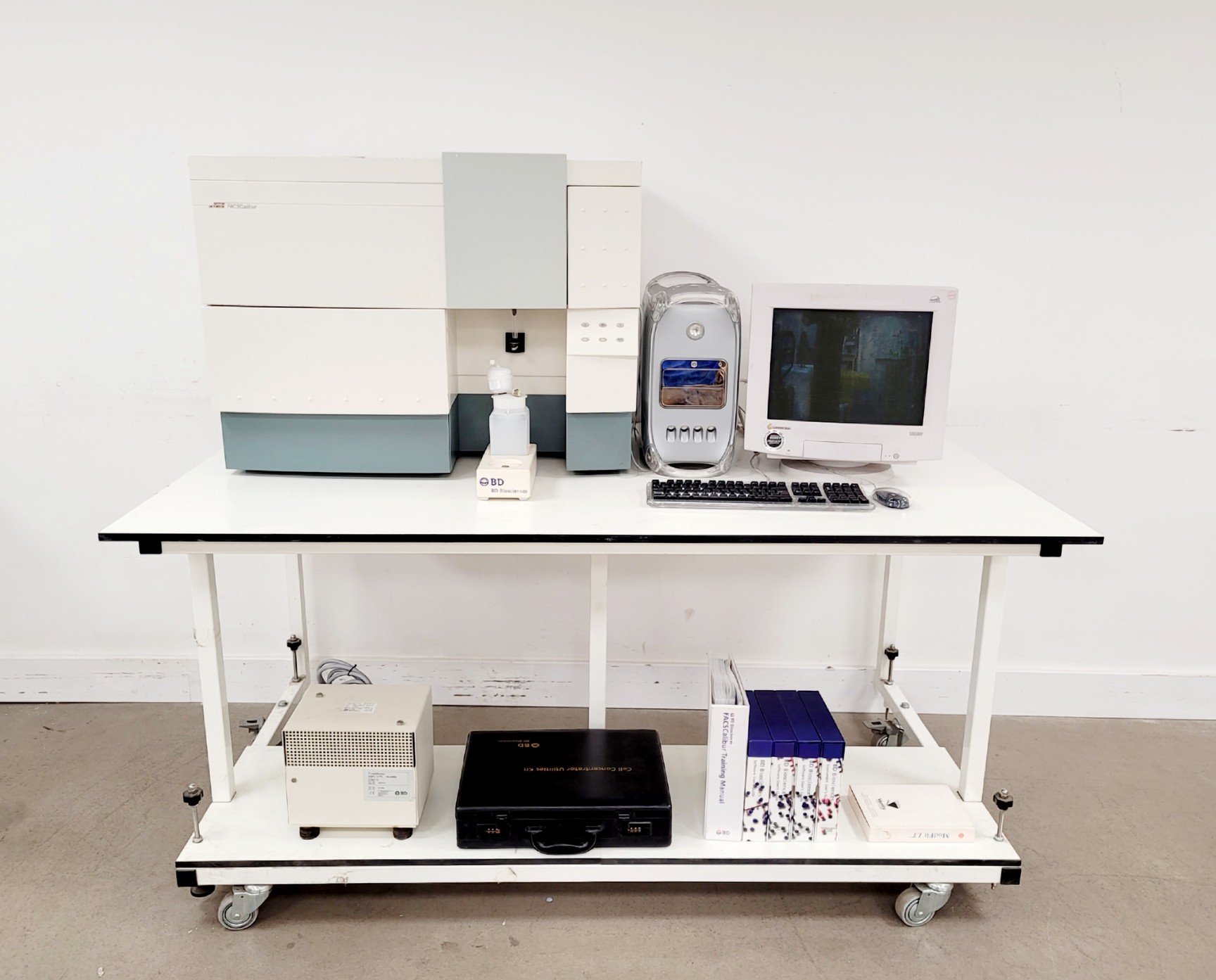 Image of Beckton Dickinson FACSCalibur System w/ Workstation - ModFit L Software Lab
