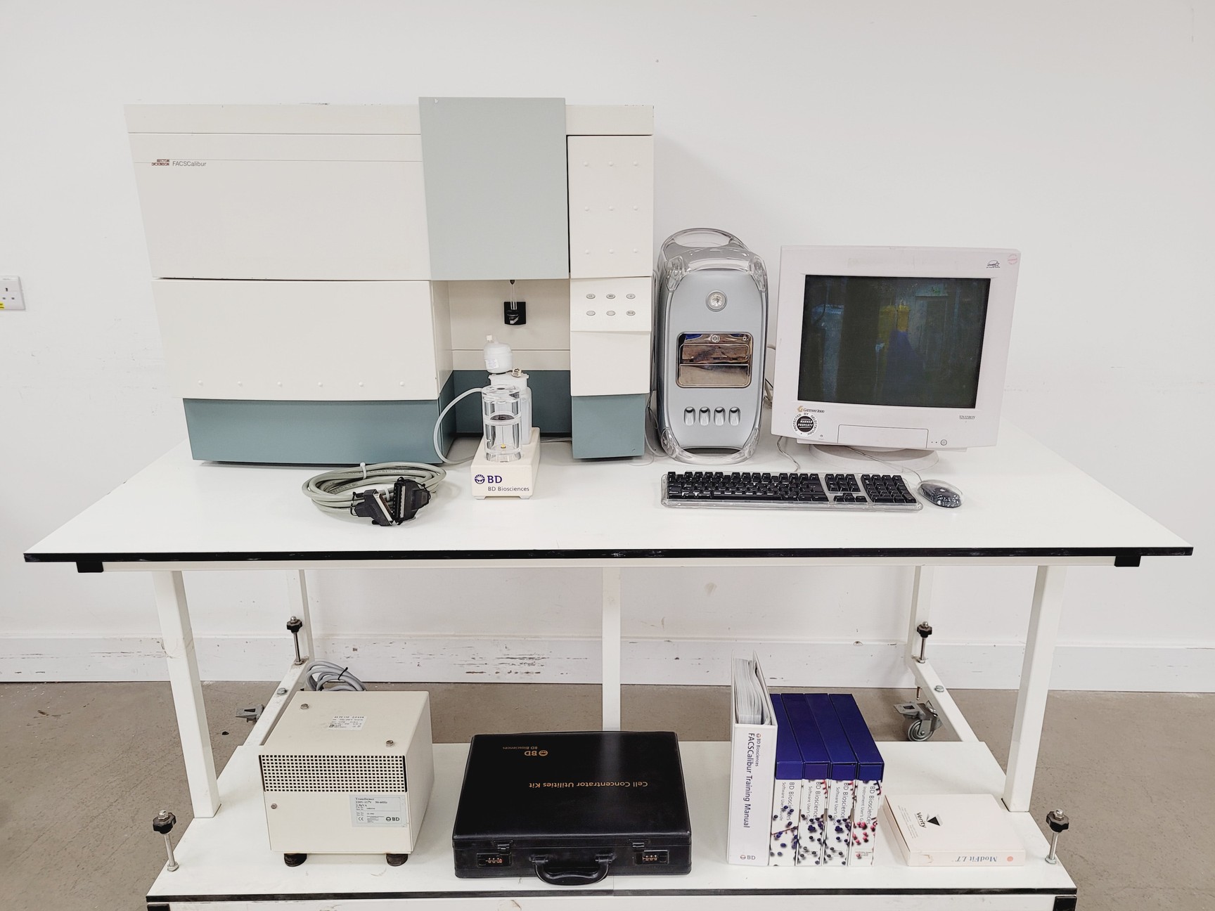 Image of Beckton Dickinson FACSCalibur System w/ Workstation - ModFit L Software Lab