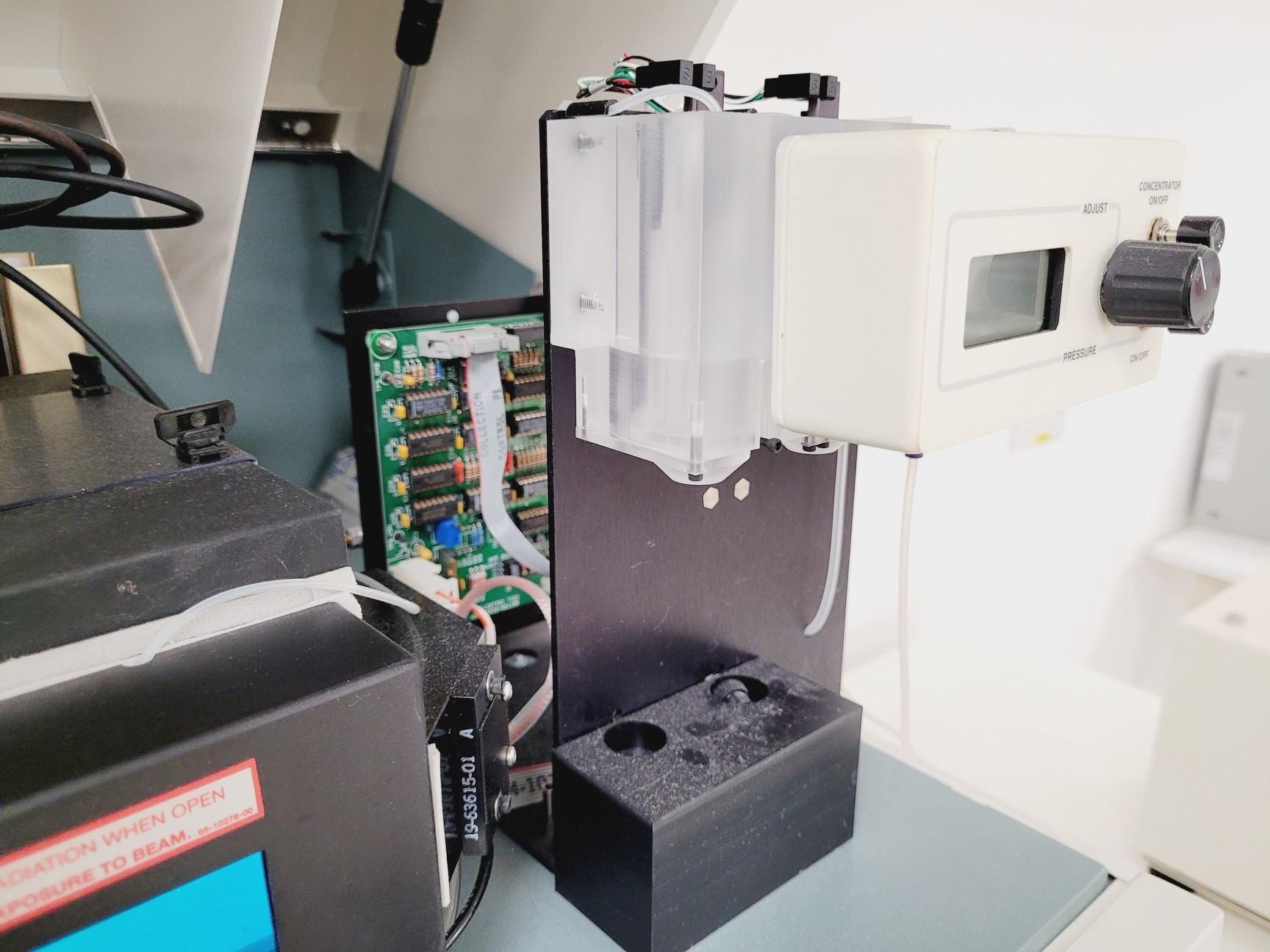 Image of Beckton Dickinson FACSCalibur System w/ Workstation - ModFit L Software Lab