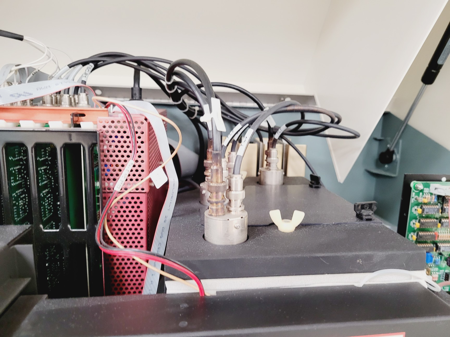 Image of Beckton Dickinson FACSCalibur System w/ Workstation - ModFit L Software Lab