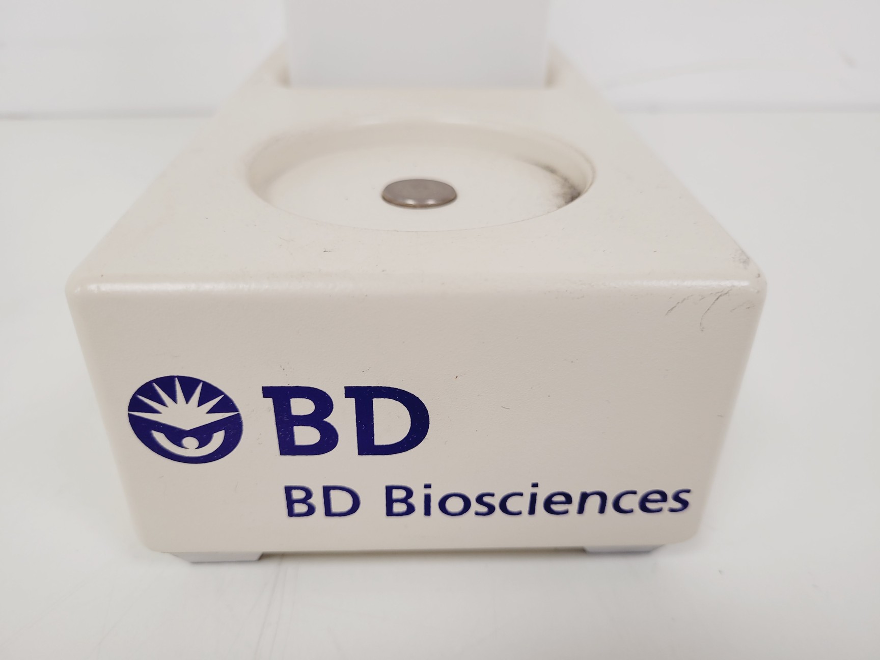 Image of Beckton Dickinson FACSCalibur System w/ Workstation - ModFit L Software Lab